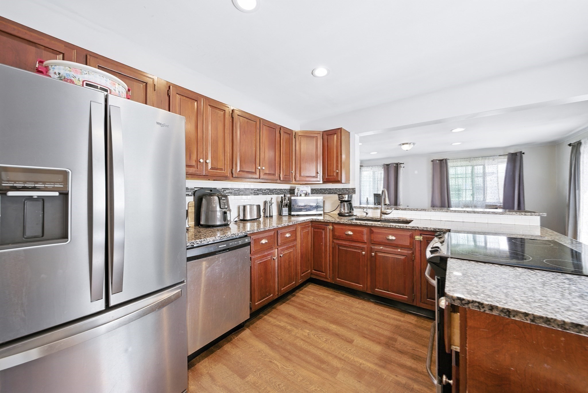 27 Clifton St, Fitchburg, MA 01420 - Image 11