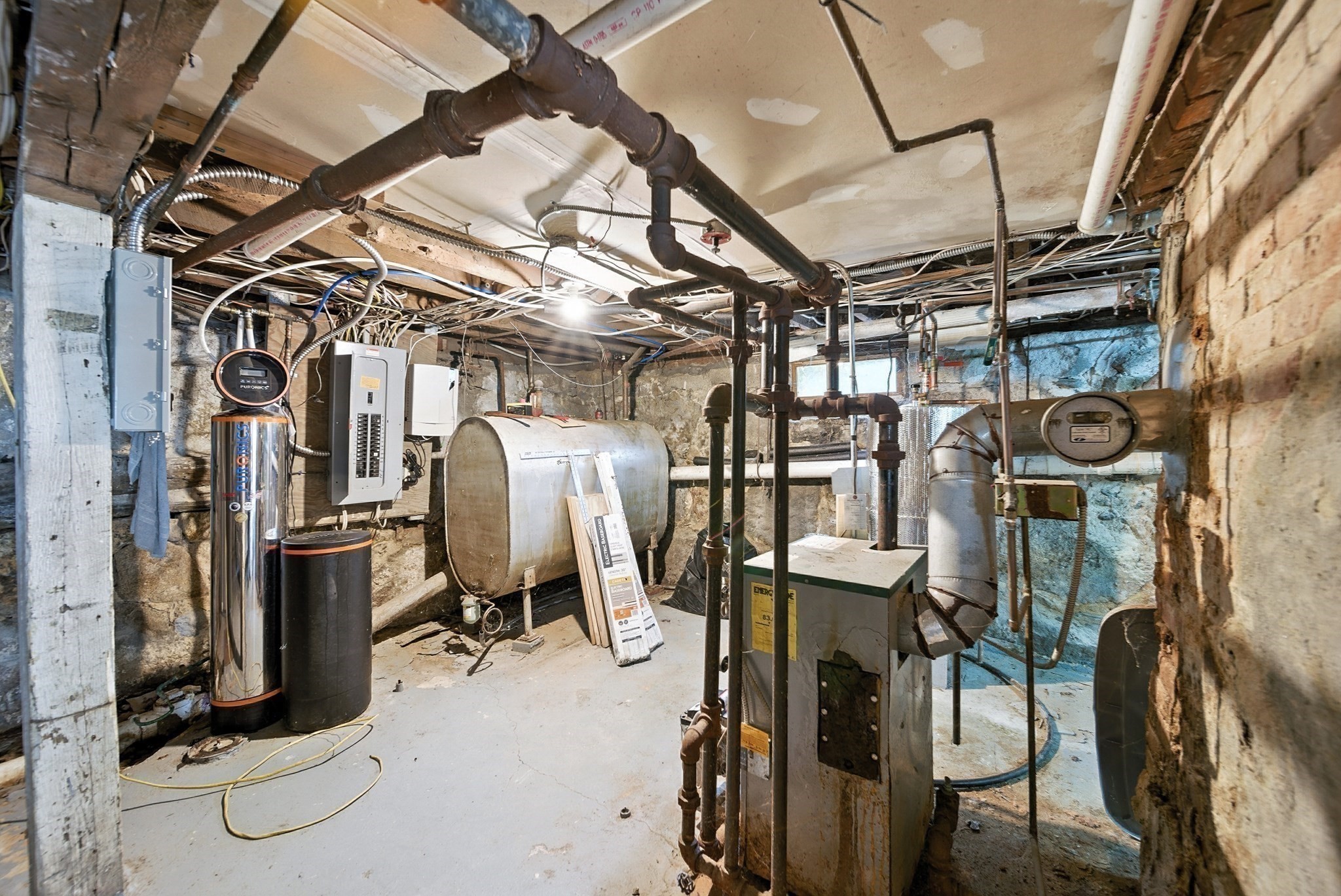 27 Clifton St, Fitchburg, MA 01420 - Image 35