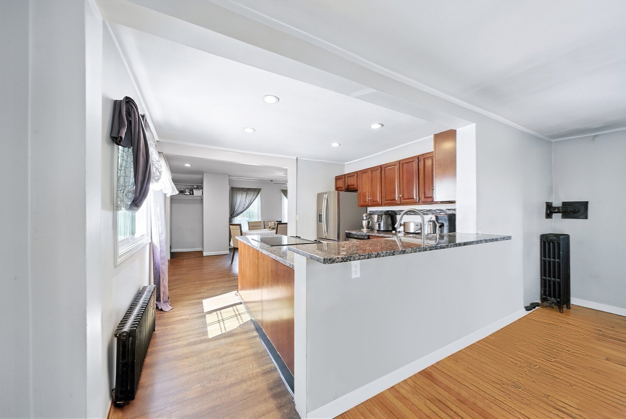 27 Clifton St, Fitchburg, MA 01420 - Image 8