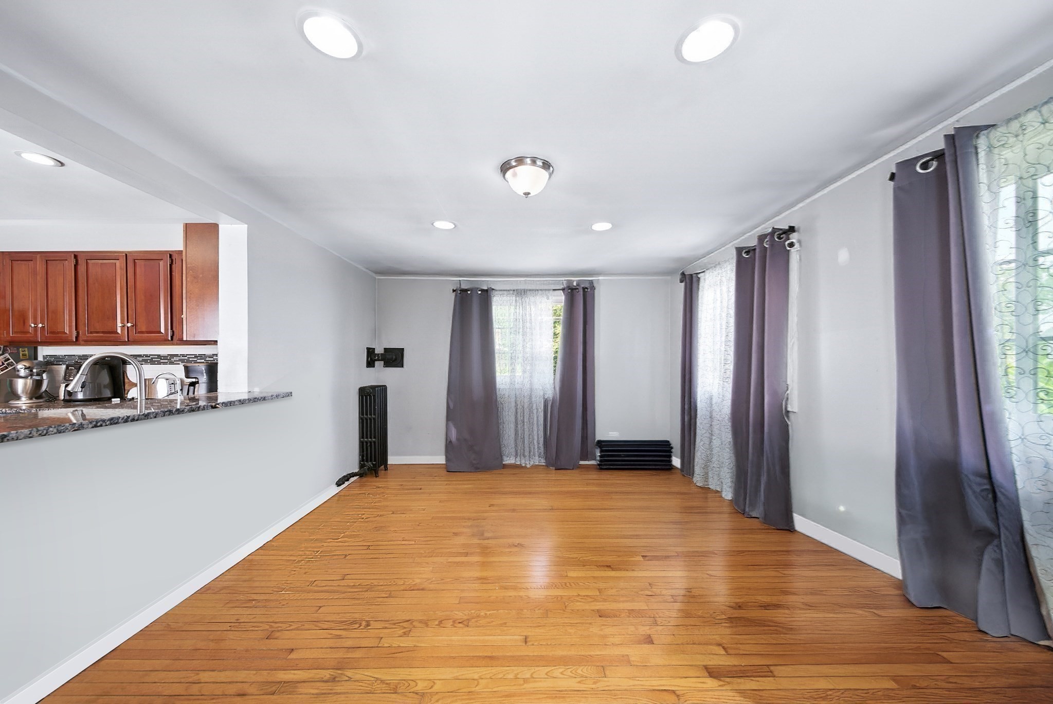 27 Clifton St, Fitchburg, MA 01420 - Image 9