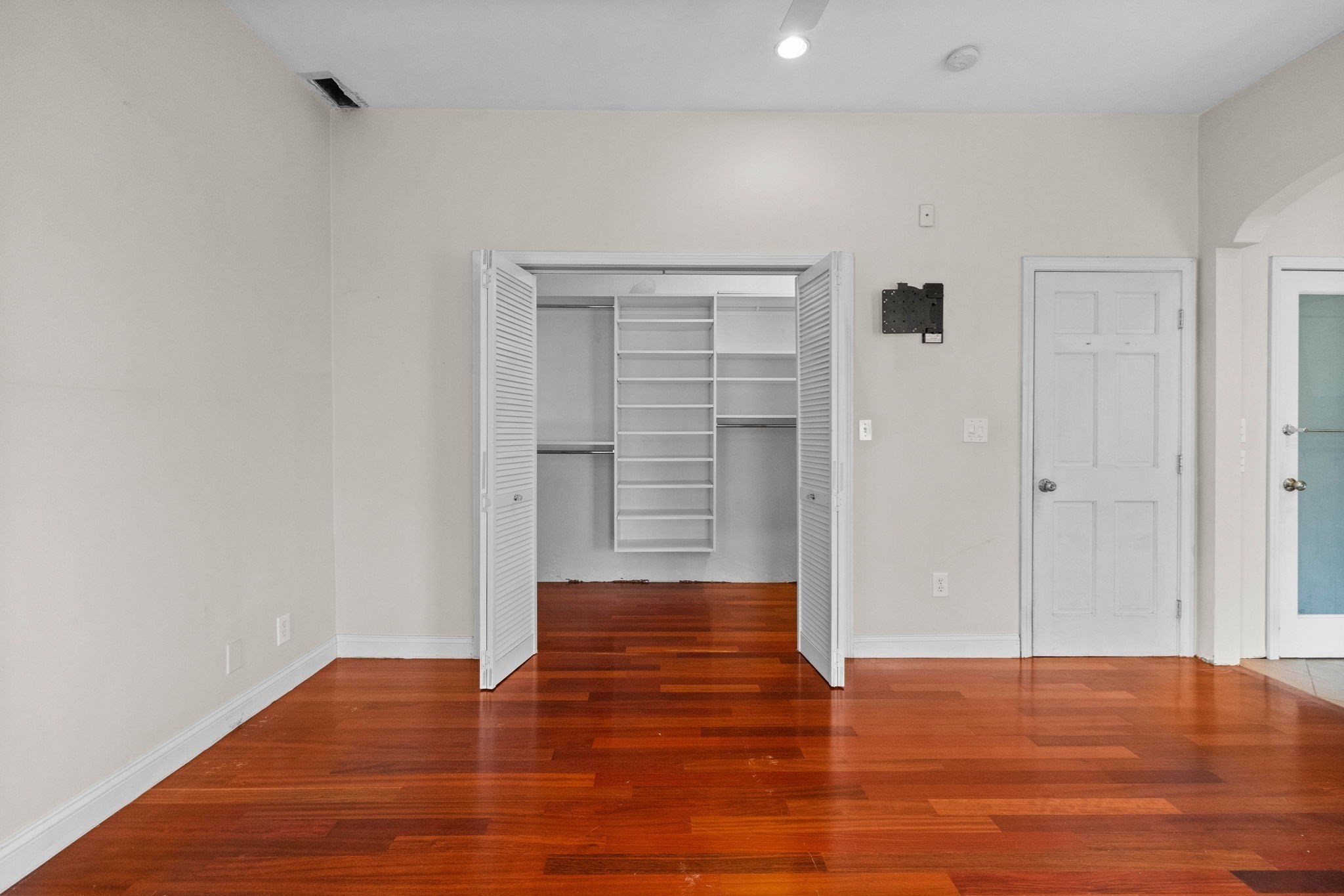 647 East 3rd Unit 2, South Boston, Boston, MA 02127 - Image 18