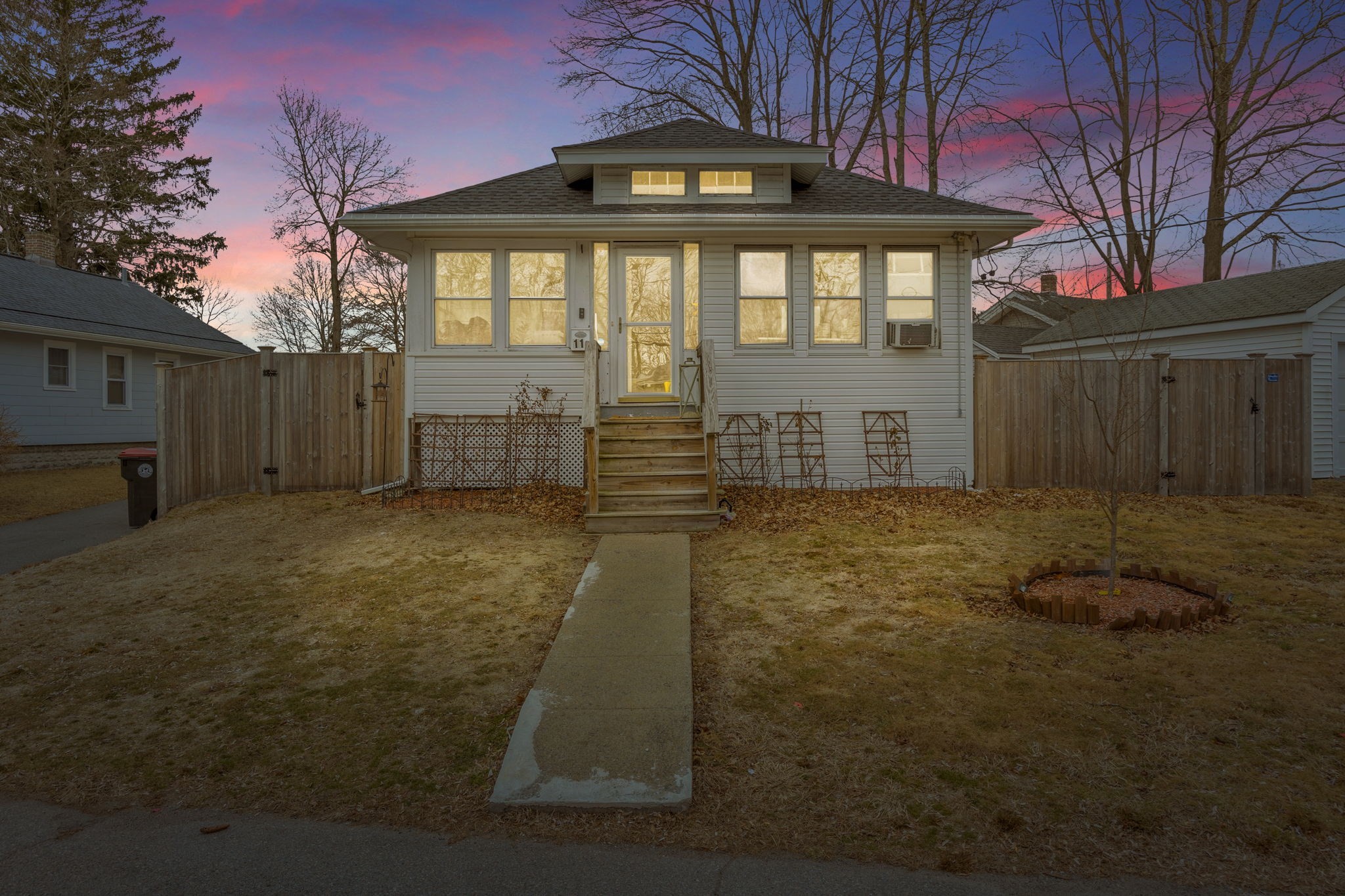 11 Shields Ave, Brockton, MA 02301