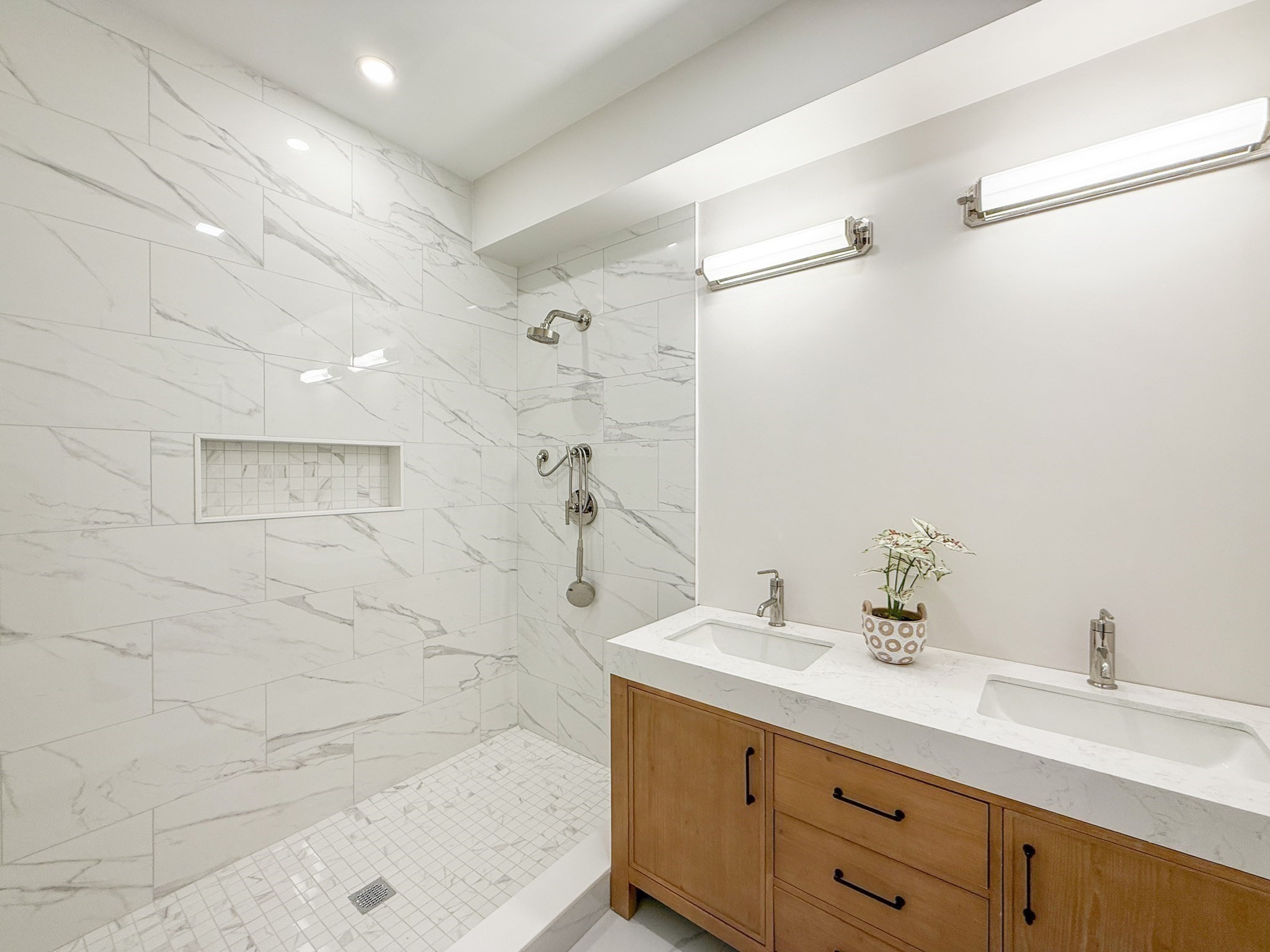 667 Tremont Street Unit 4, South End, Boston, MA 02118 - Image 17