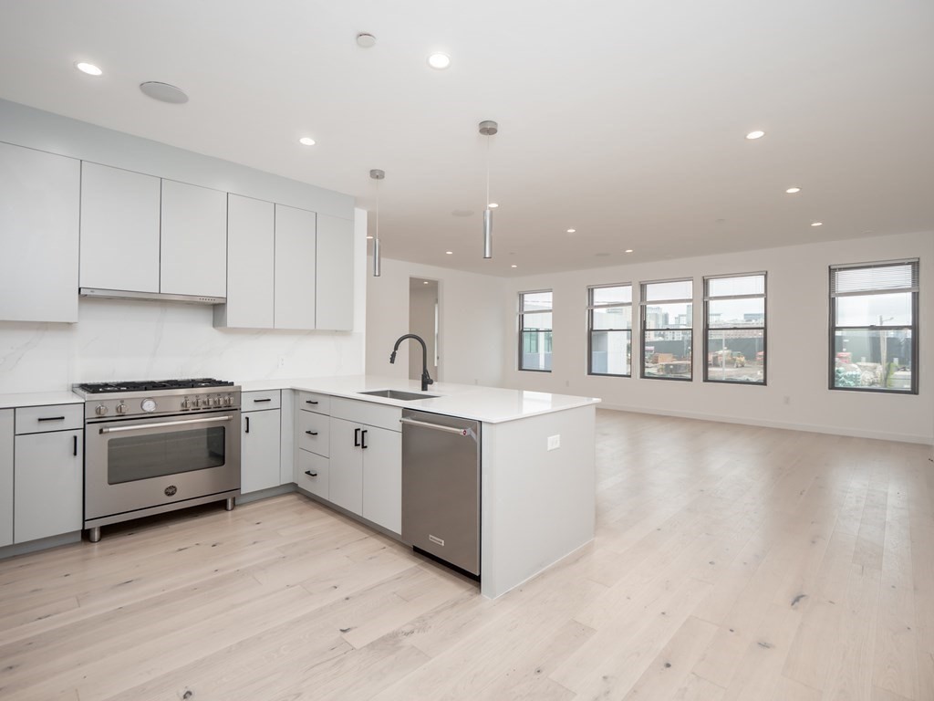 340 West 2nd Street Unit 19, South Boston, Boston, MA 02127 - Image 7