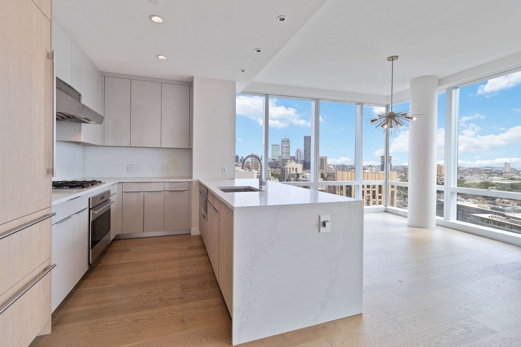 188 Brookline Ave Unit 20J, Fenway, Boston, MA 02215 - Image 2