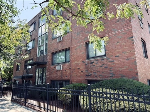 2192 Massachusetts Ave, Apt 1-4