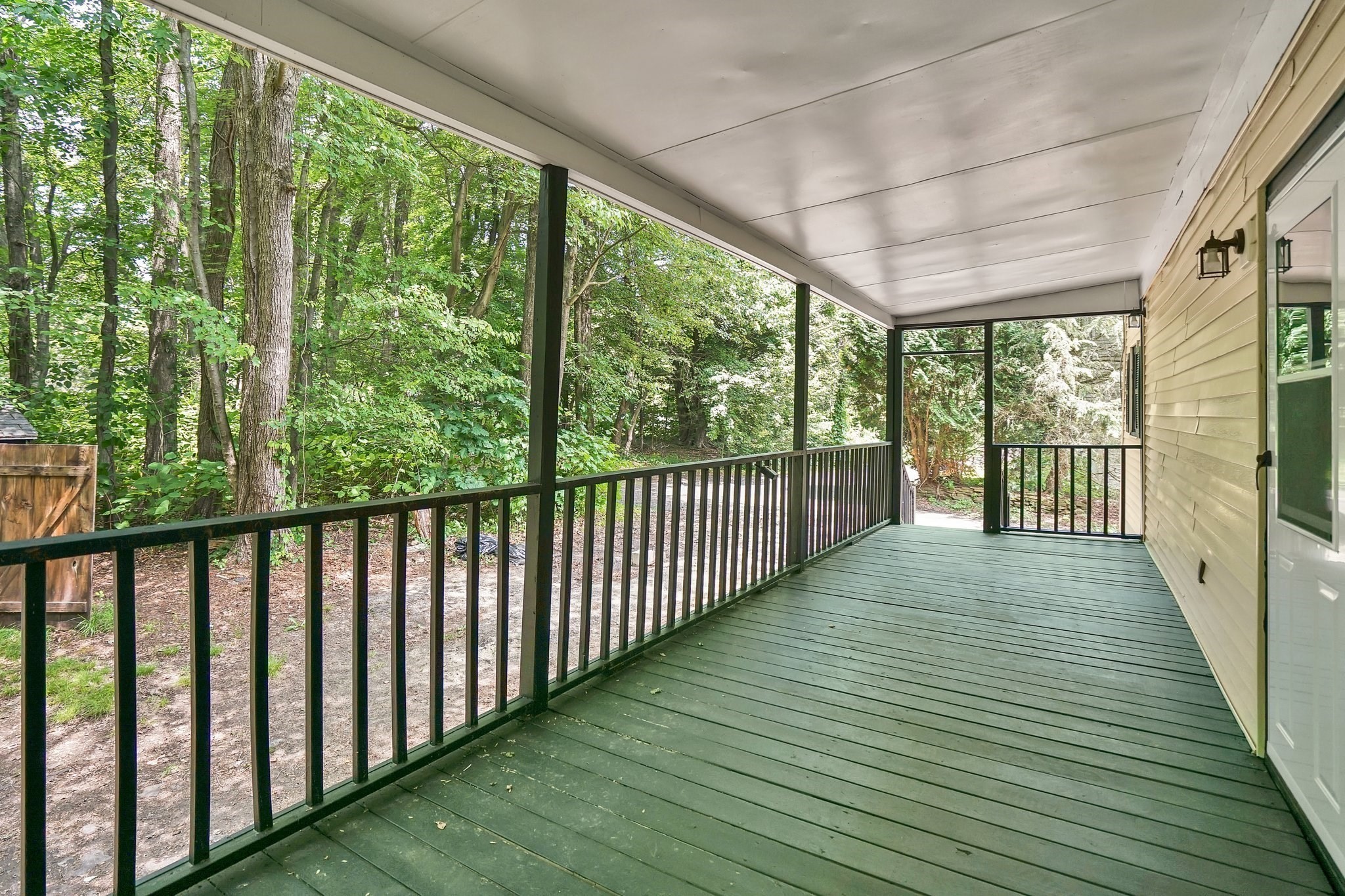 46 Chestnut St Pl, East Longmeadow, MA 01028 - Image 2