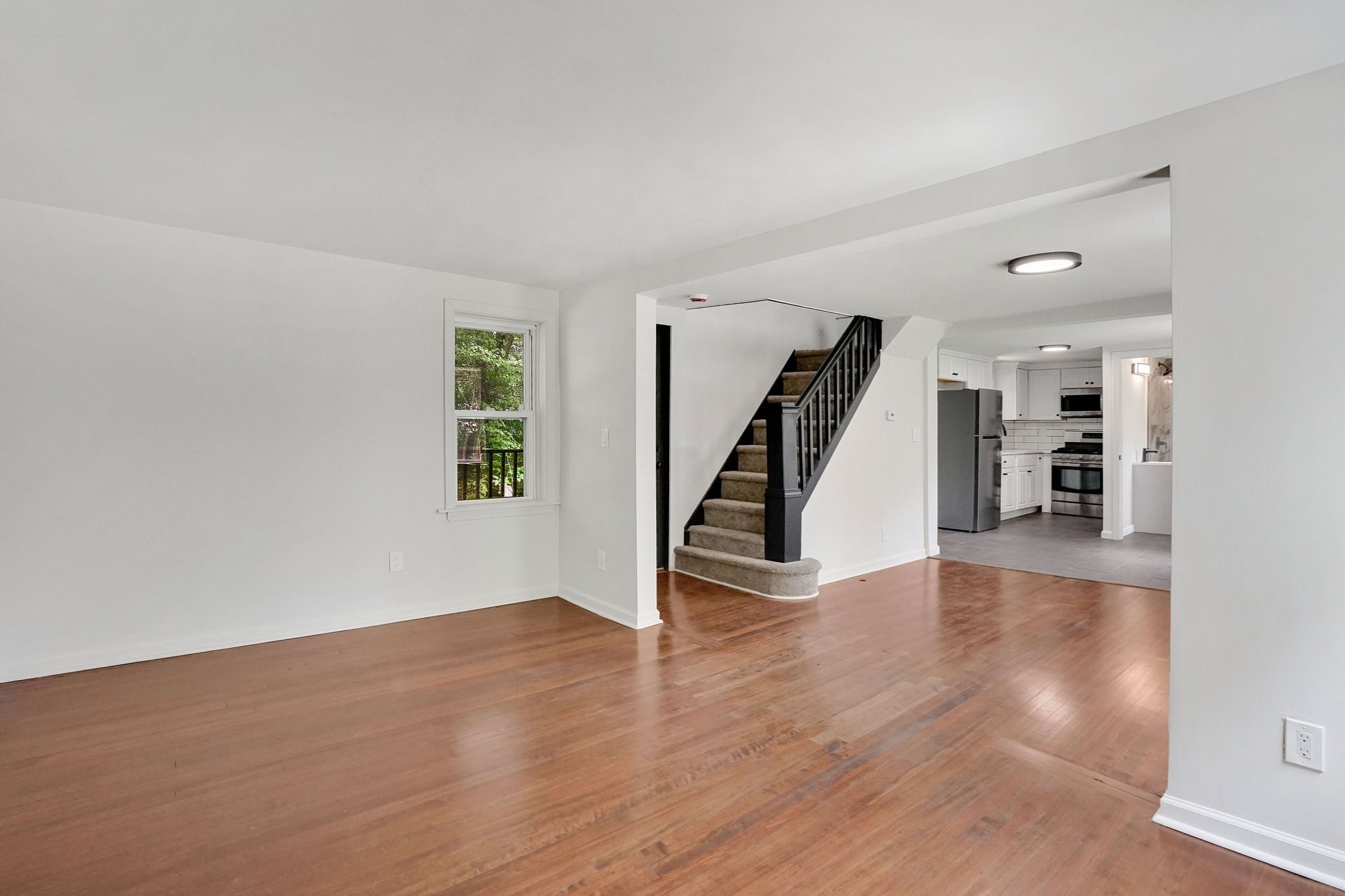 46 Chestnut St Pl, East Longmeadow, MA 01028 - Image 8