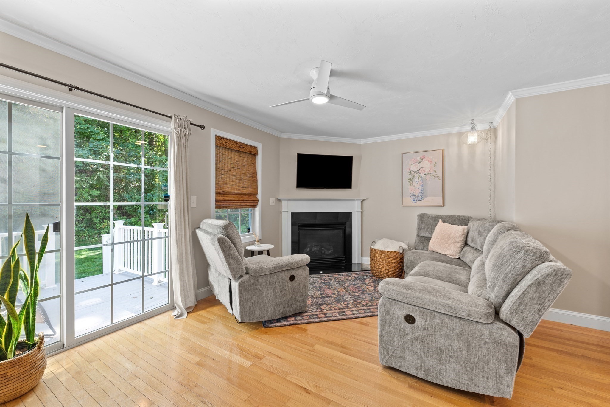32 Whispering Pine Cir Unit 32, Worcester, MA 01606 - Image 14