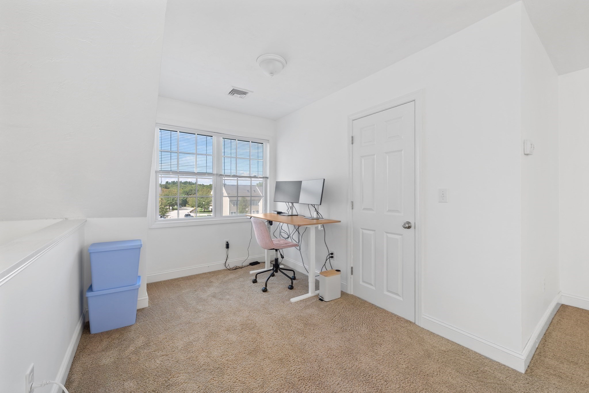 32 Whispering Pine Cir Unit 32, Worcester, MA 01606 - Image 27