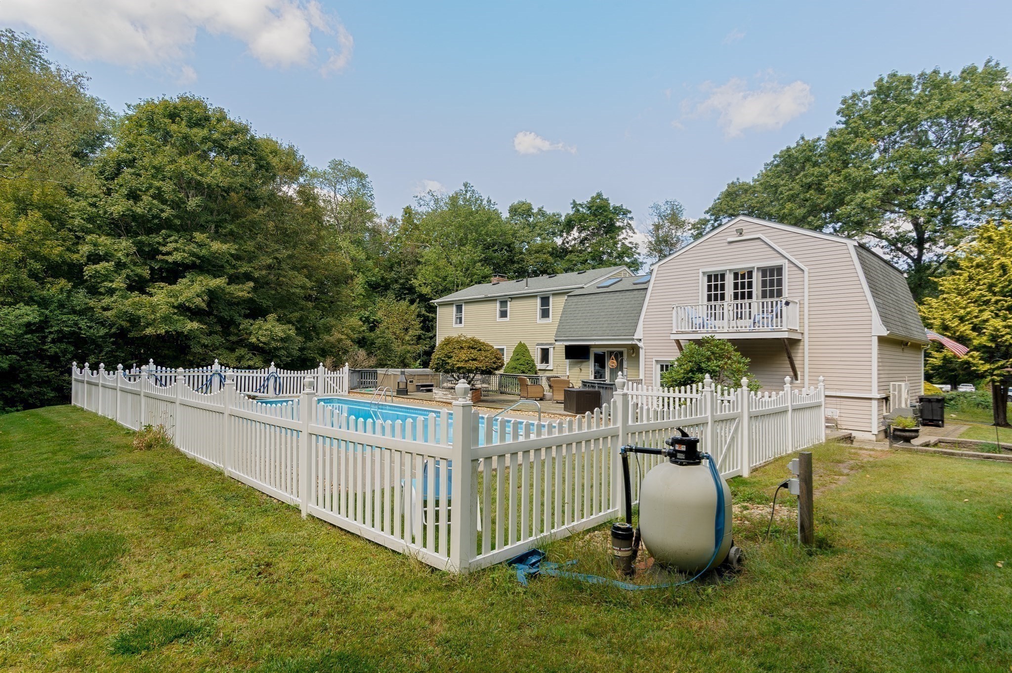 16 Jackie Dr, Millbury, MA 01527 - Image 7