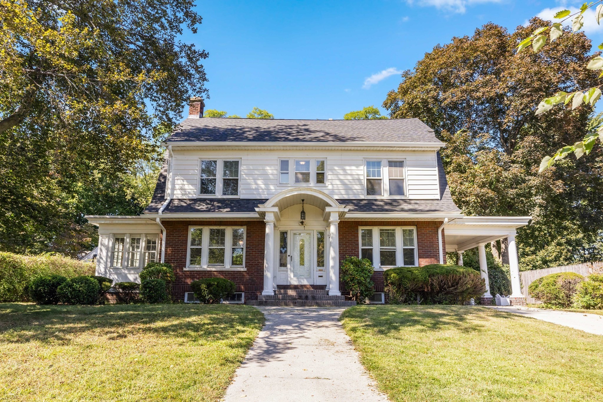 122 Bellevue Ave., Springfield, MA 01108