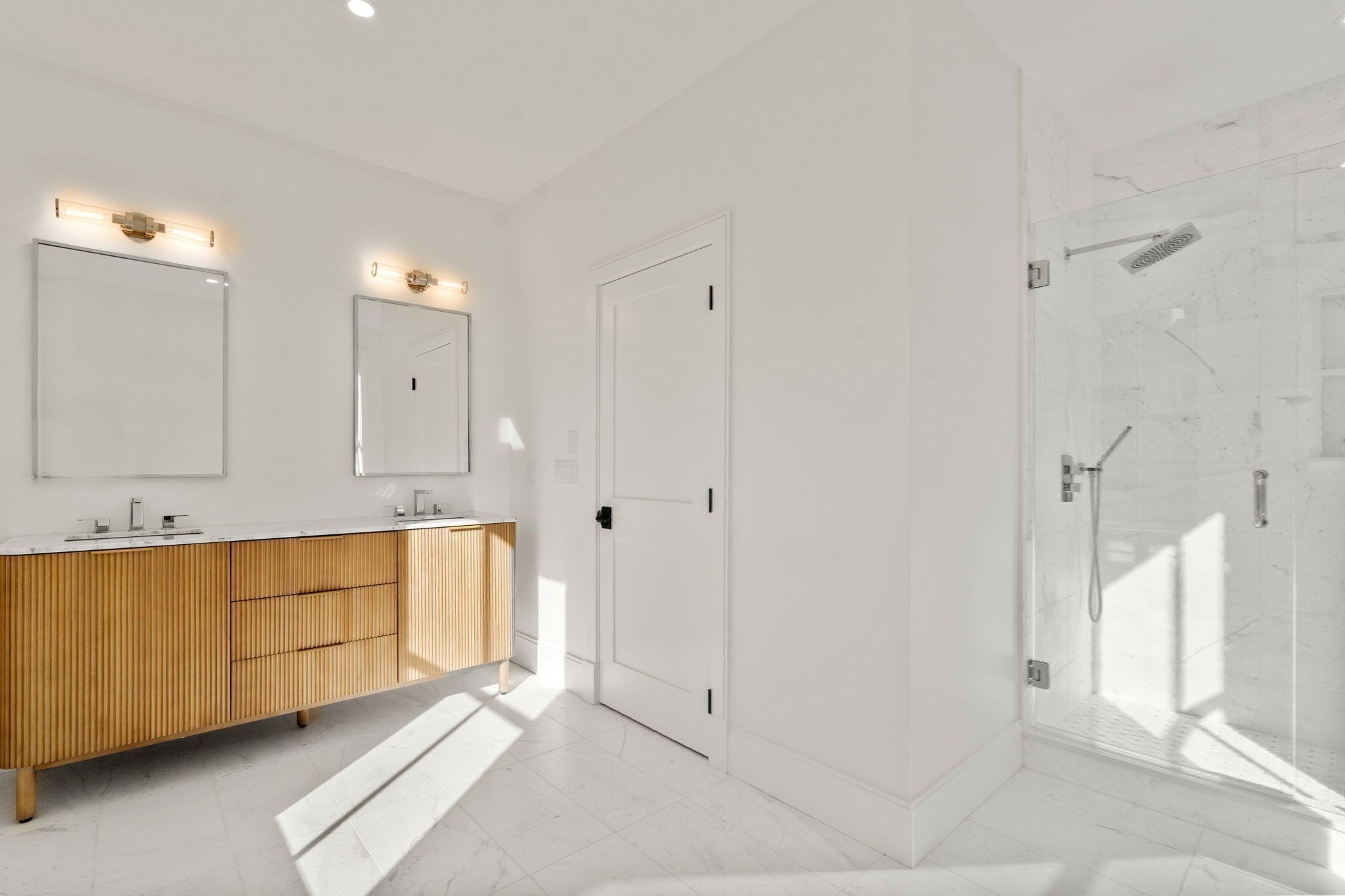 20 Oakland Street Front, Wellesley, MA 02481 - Image 12