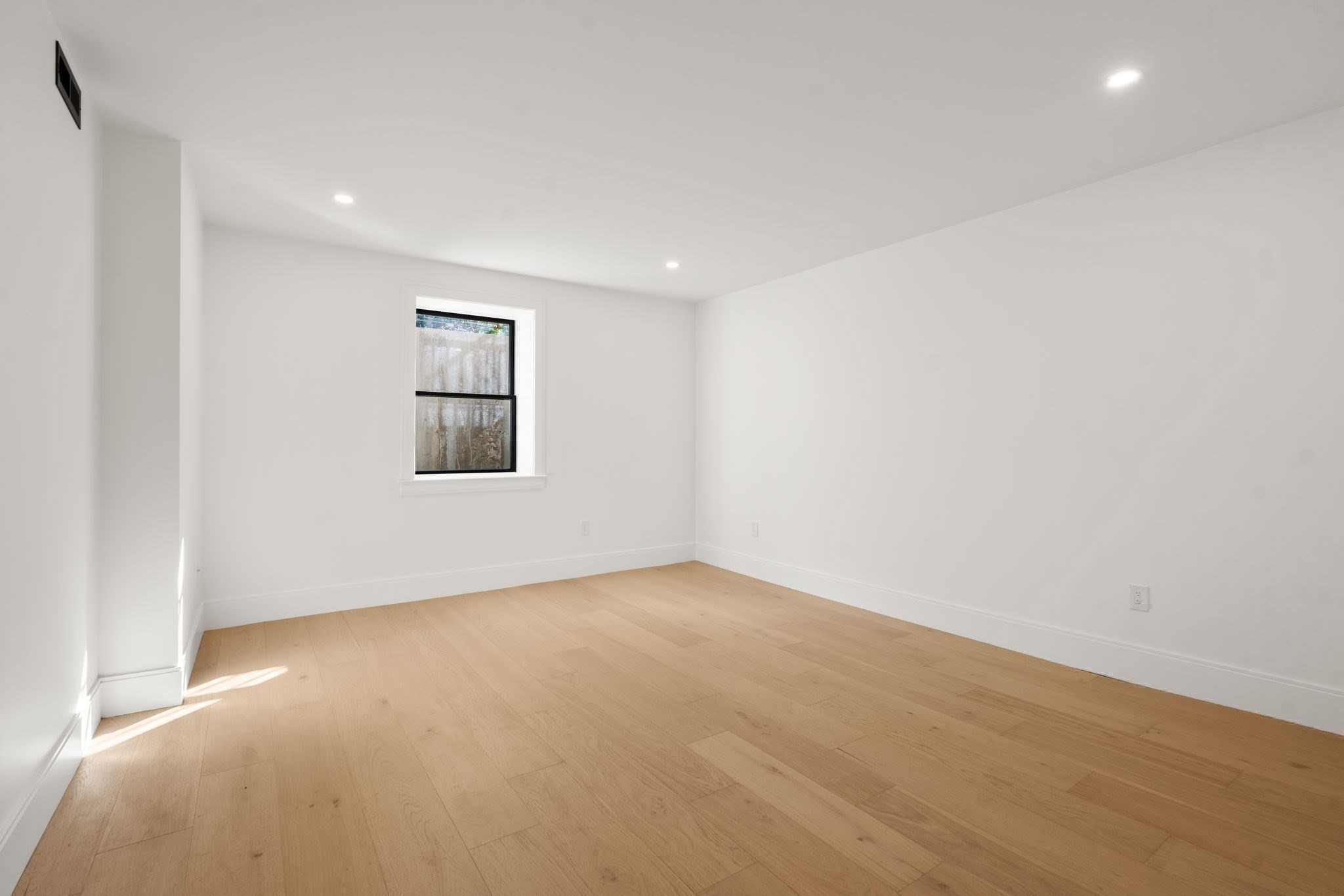 20 Oakland Street Front, Wellesley, MA 02481 - Image 30