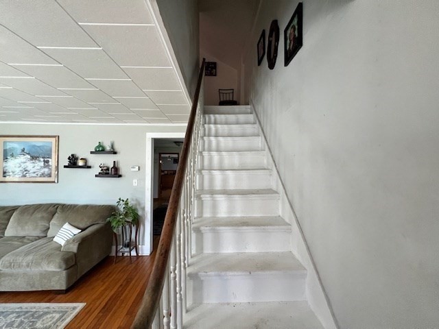 93 Maple St, Greenfield, MA 01301 - Image 16