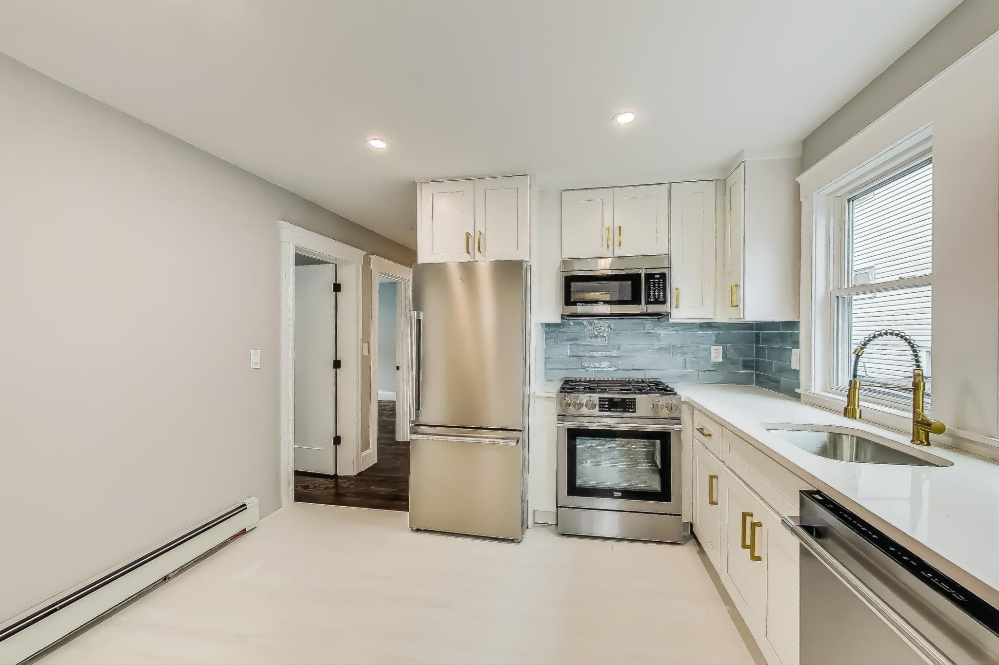 39 Luke Rd, Everett, MA 02149 - Image 2