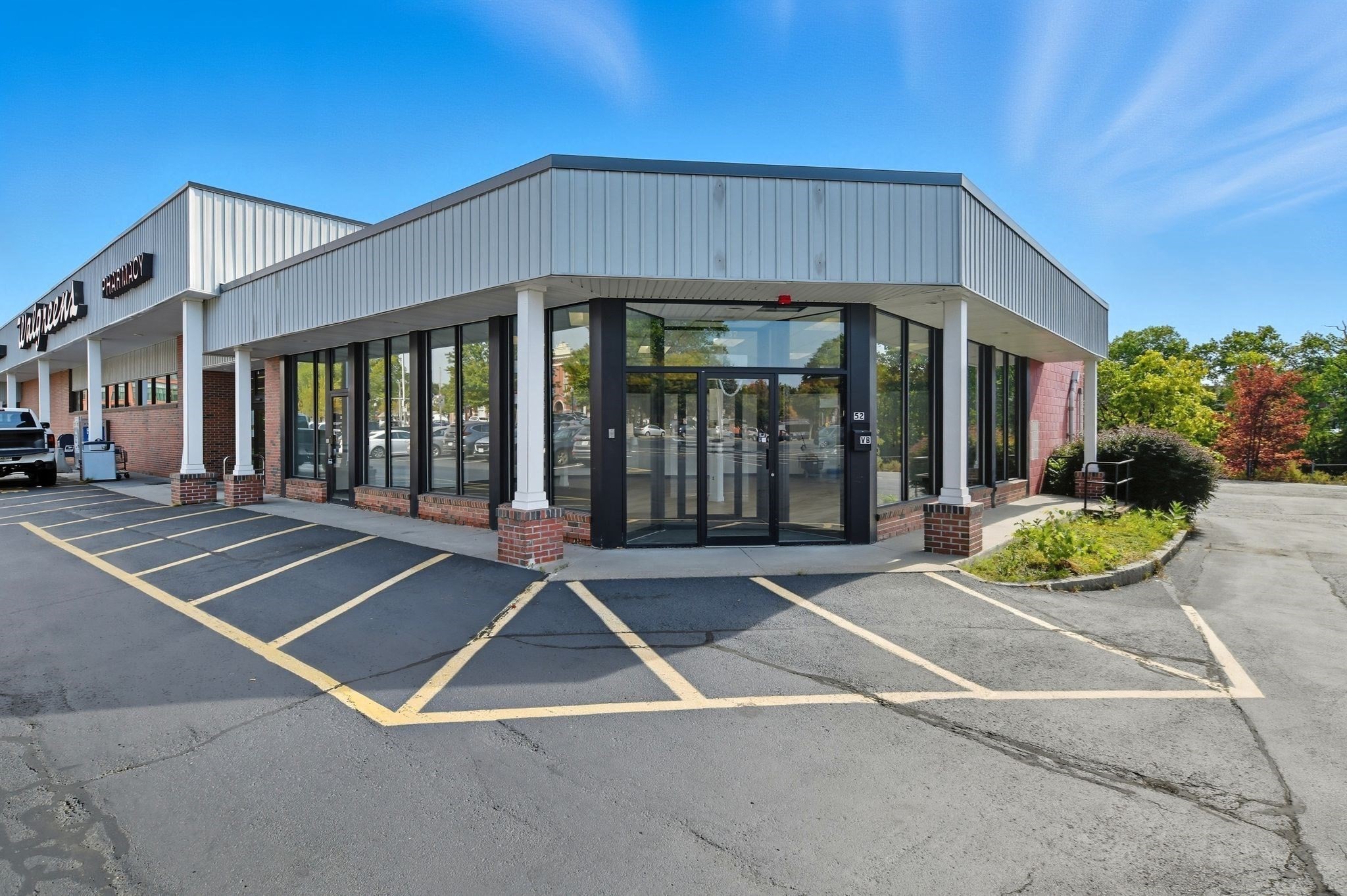 52 East St, Ludlow, MA 01056 - Image 2