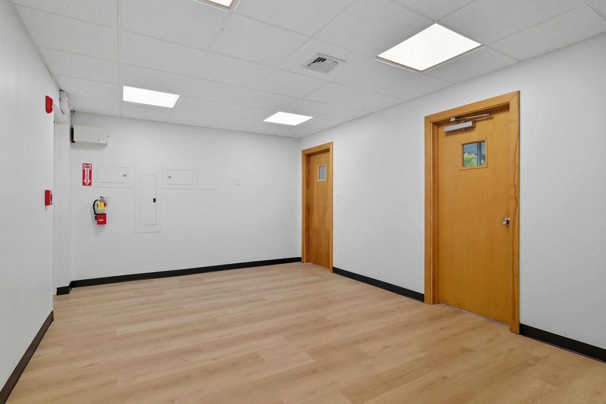 52 East St, Ludlow, MA 01056 - Image 14