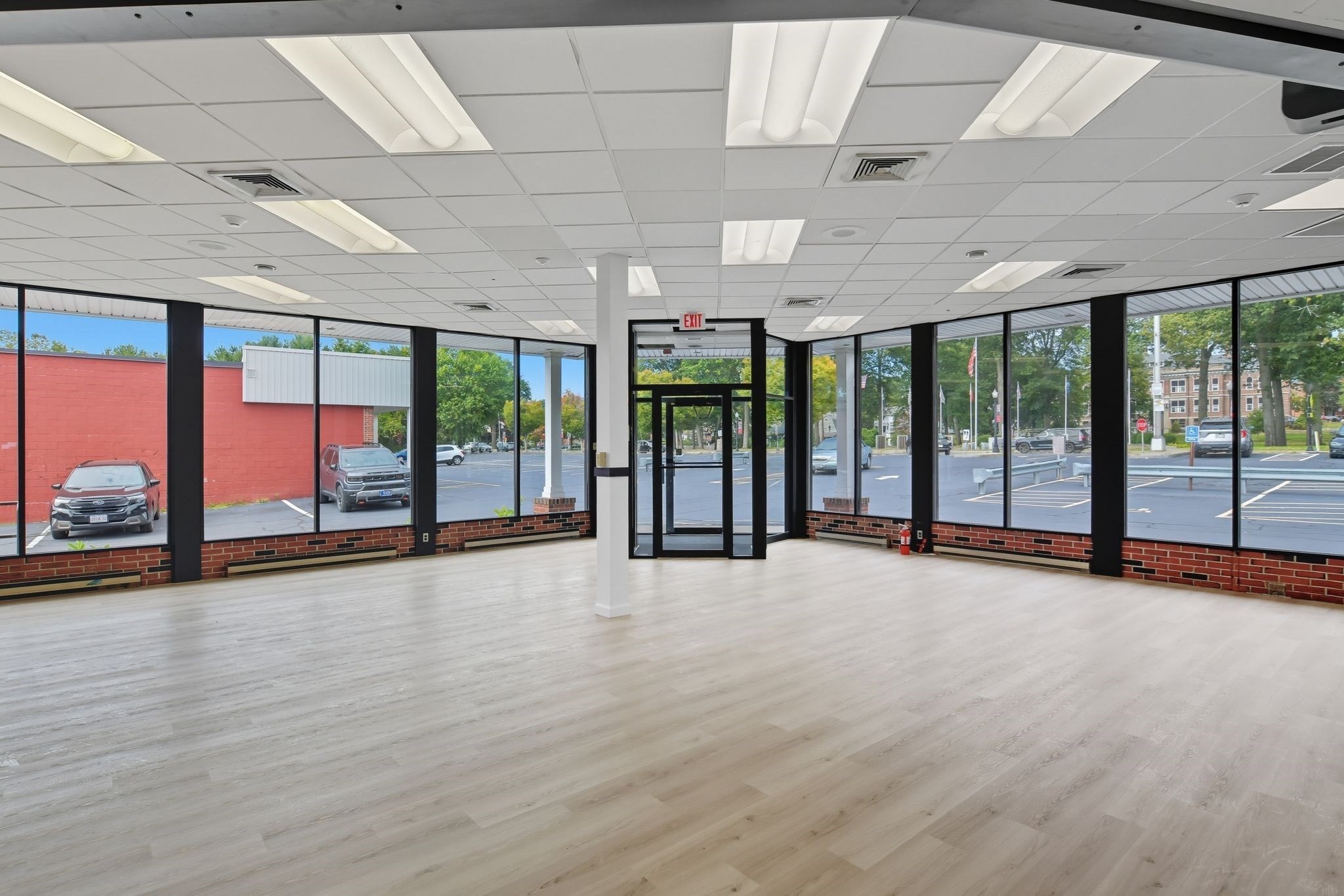 52 East St, Ludlow, MA 01056 - Image 8