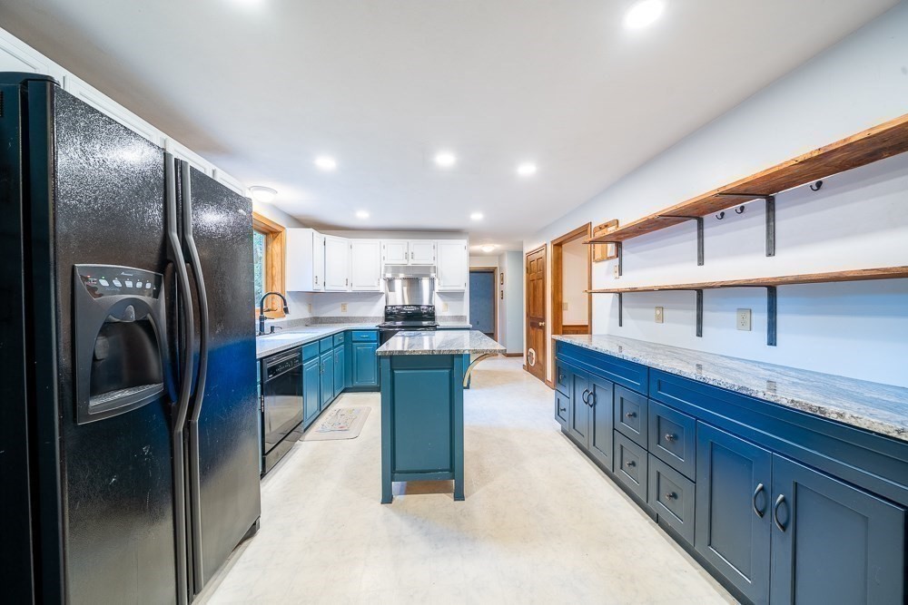 22 Lakin St, Pepperell, MA 01463 - Image 12