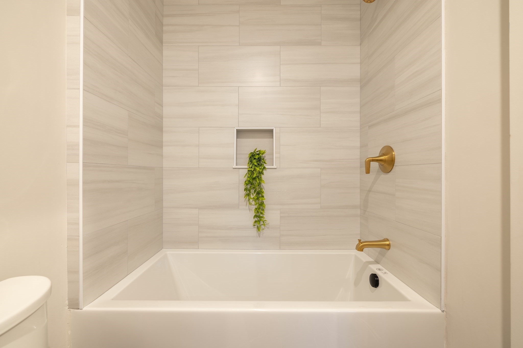 1 Marion Street Unit 6, Cambridge, MA 02141 - Image 28