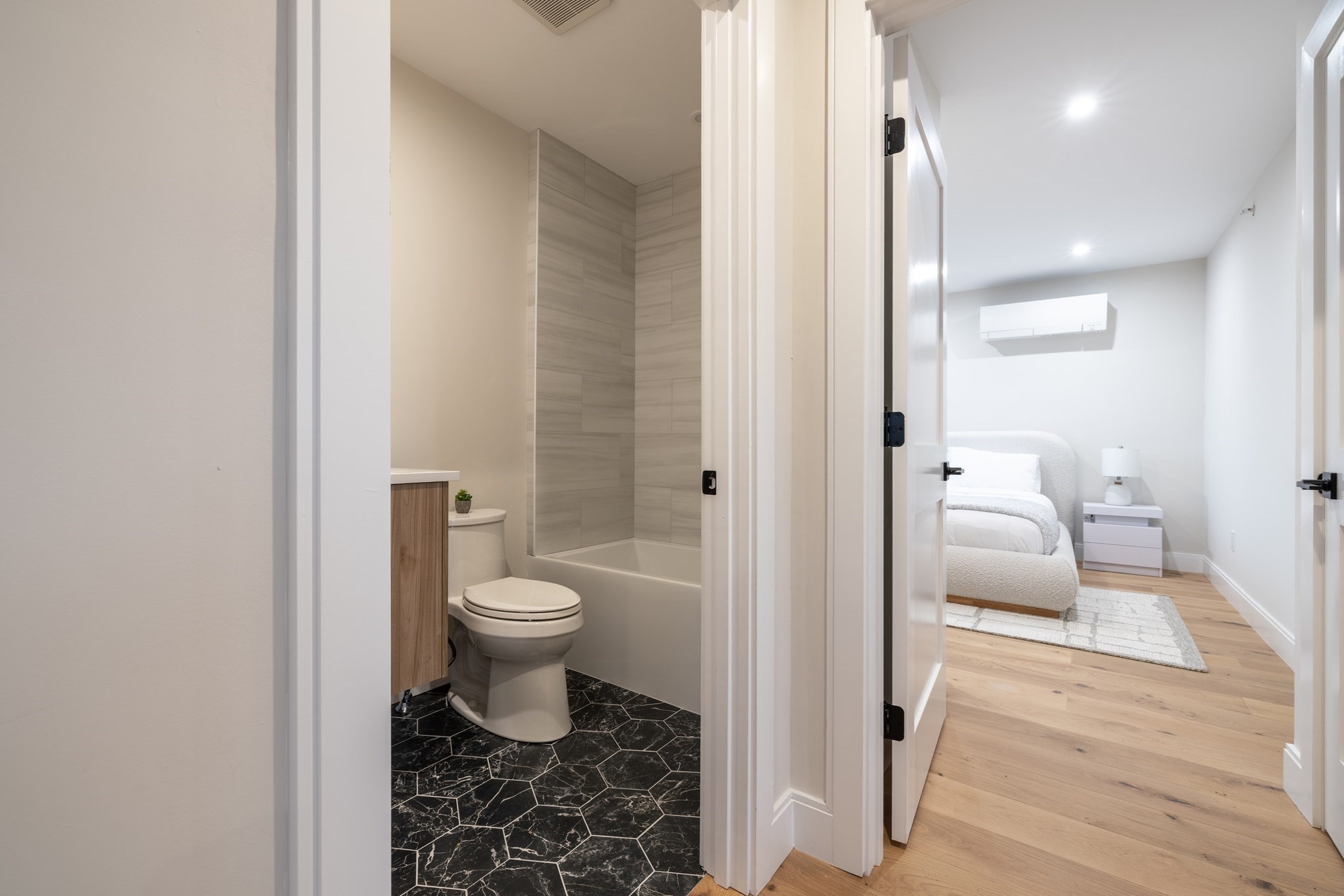 1 Marion Street Unit 6, Cambridge, MA 02141 - Image 29