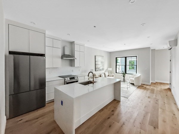1 Marion Street Unit 7, Cambridge, MA 02141