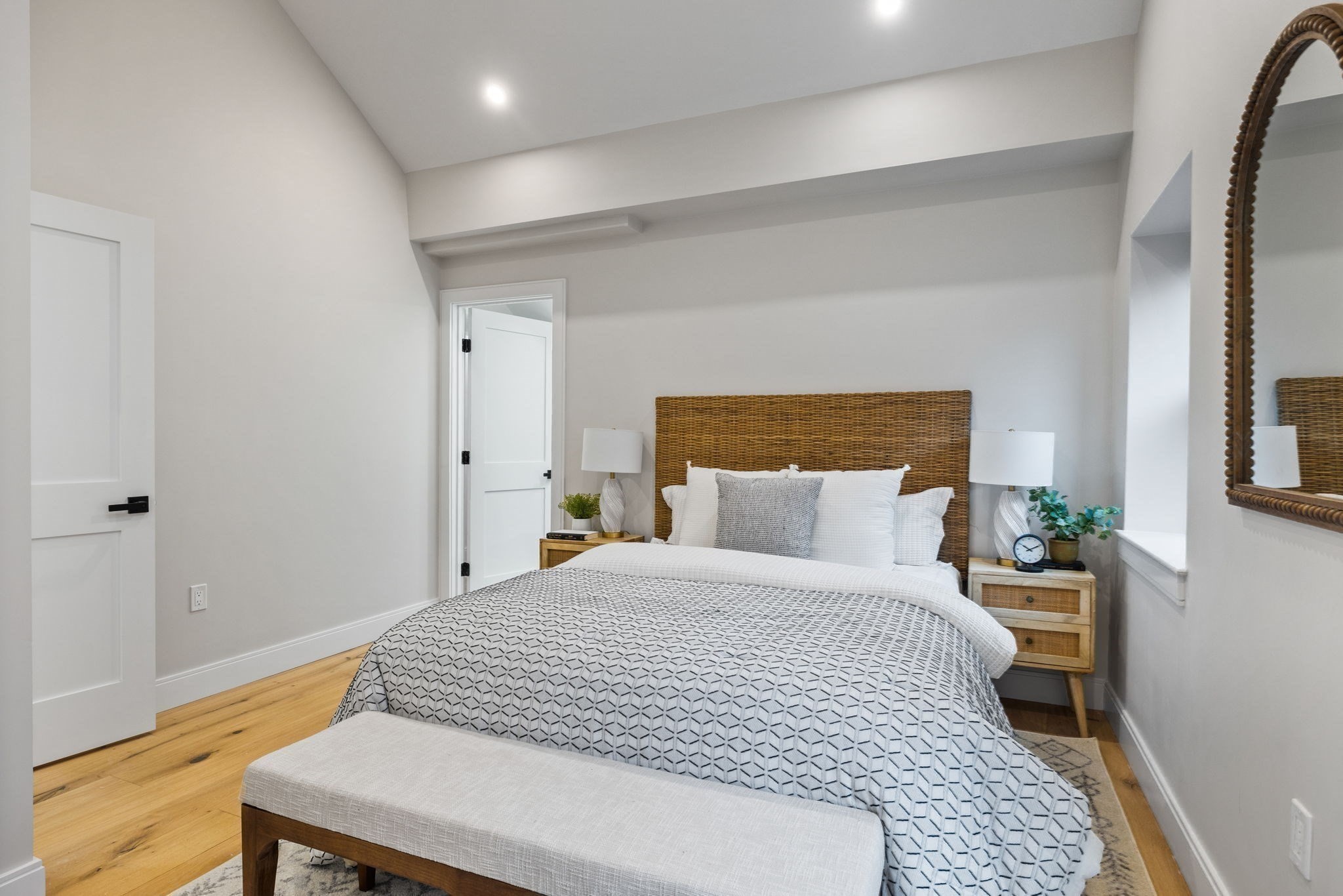 190 Salem Street Unit 3, North End, Boston, MA 02113 - Image 24