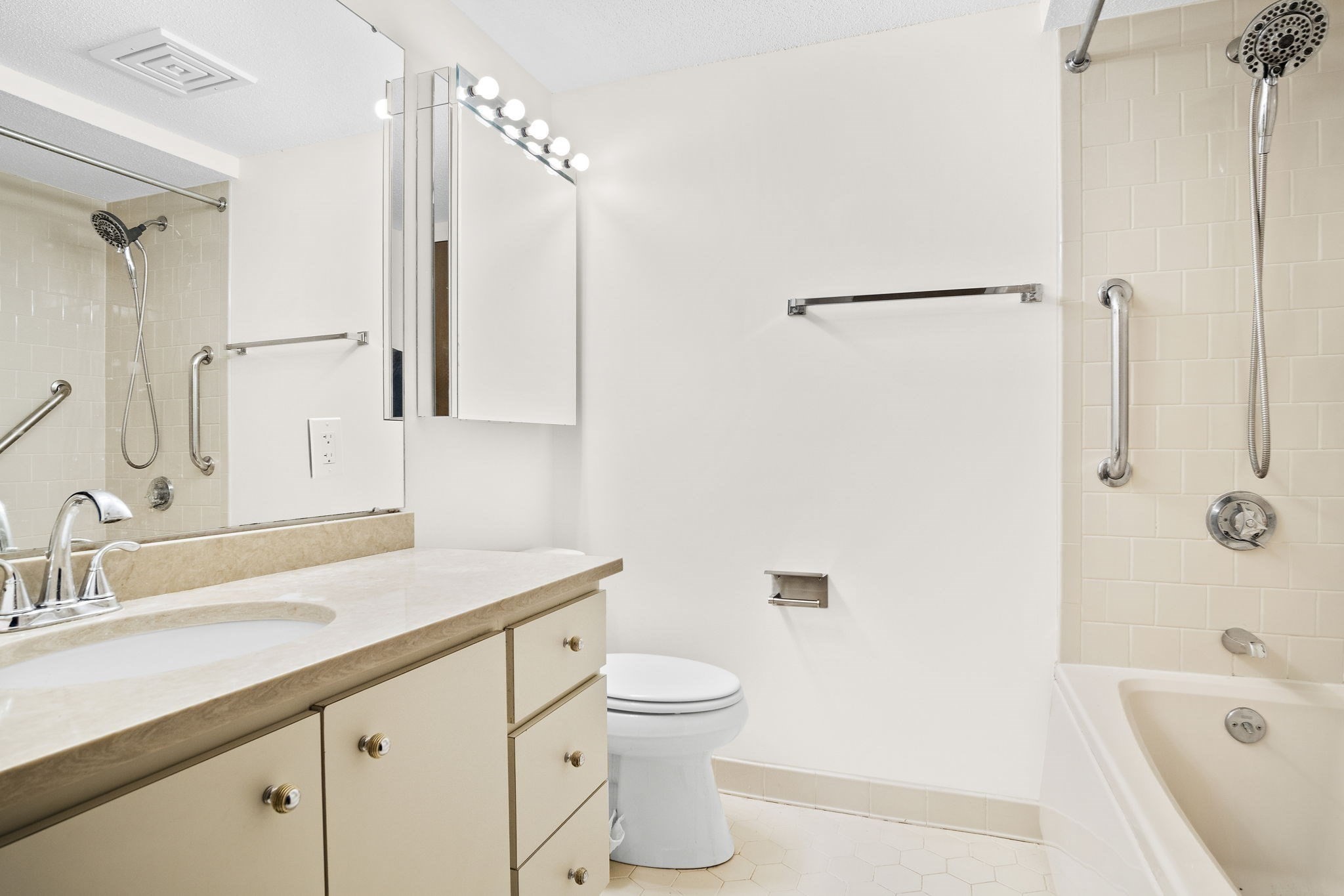 200 Burkhall Unit 803, Weymouth, MA 02190 - Image 23