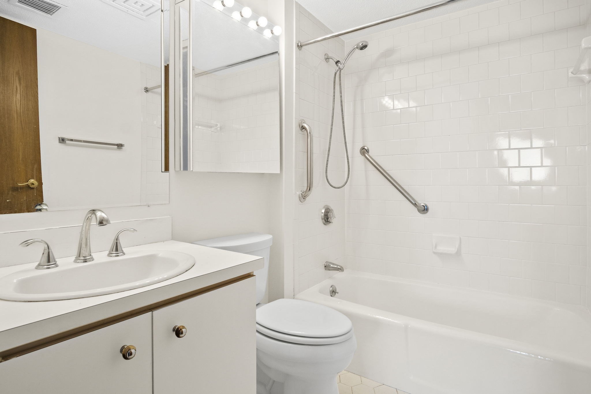200 Burkhall Unit 803, Weymouth, MA 02190 - Image 29