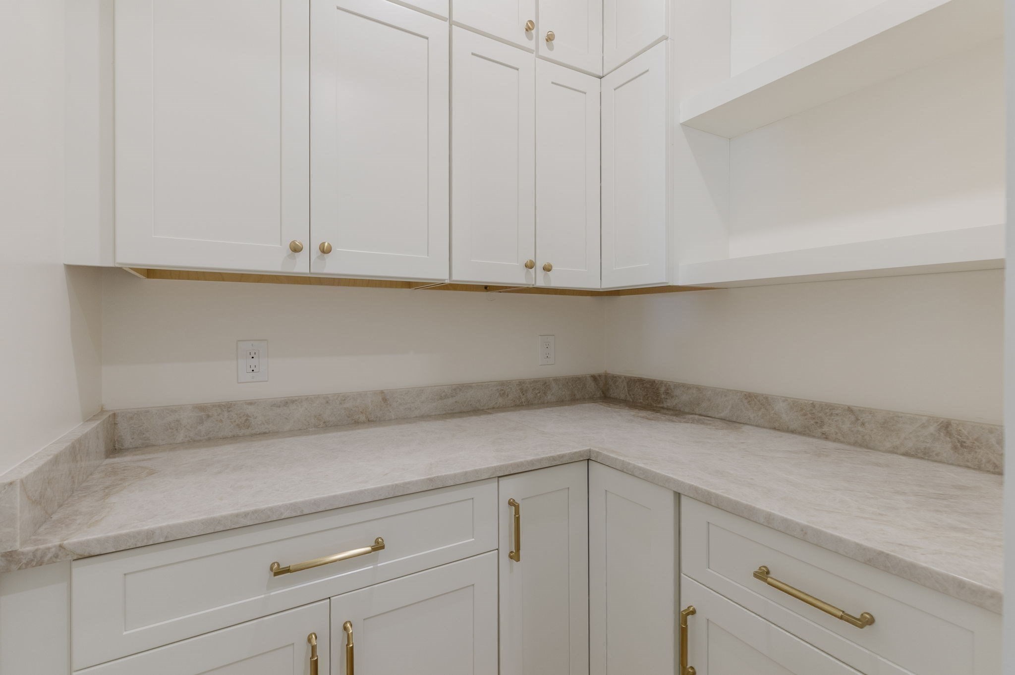 310 Oakland, Wellesley, MA 02481 - Image 14