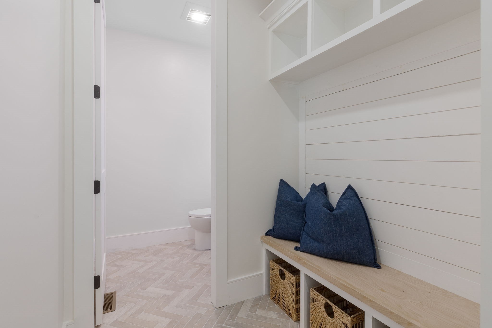 310 Oakland, Wellesley, MA 02481 - Image 30