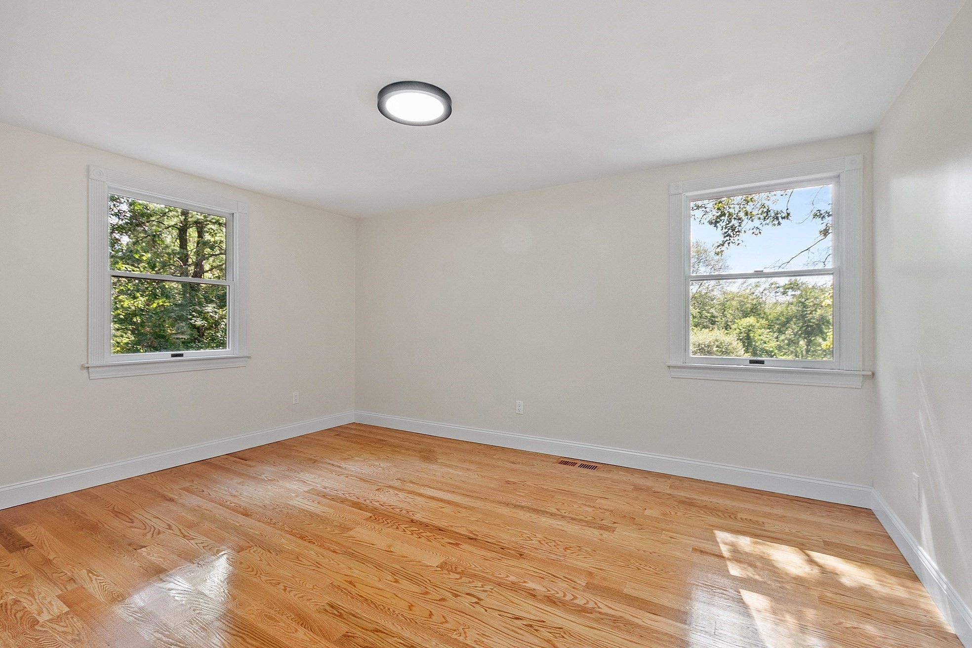 332 North Rd, Bedford, MA 01730 - Image 17