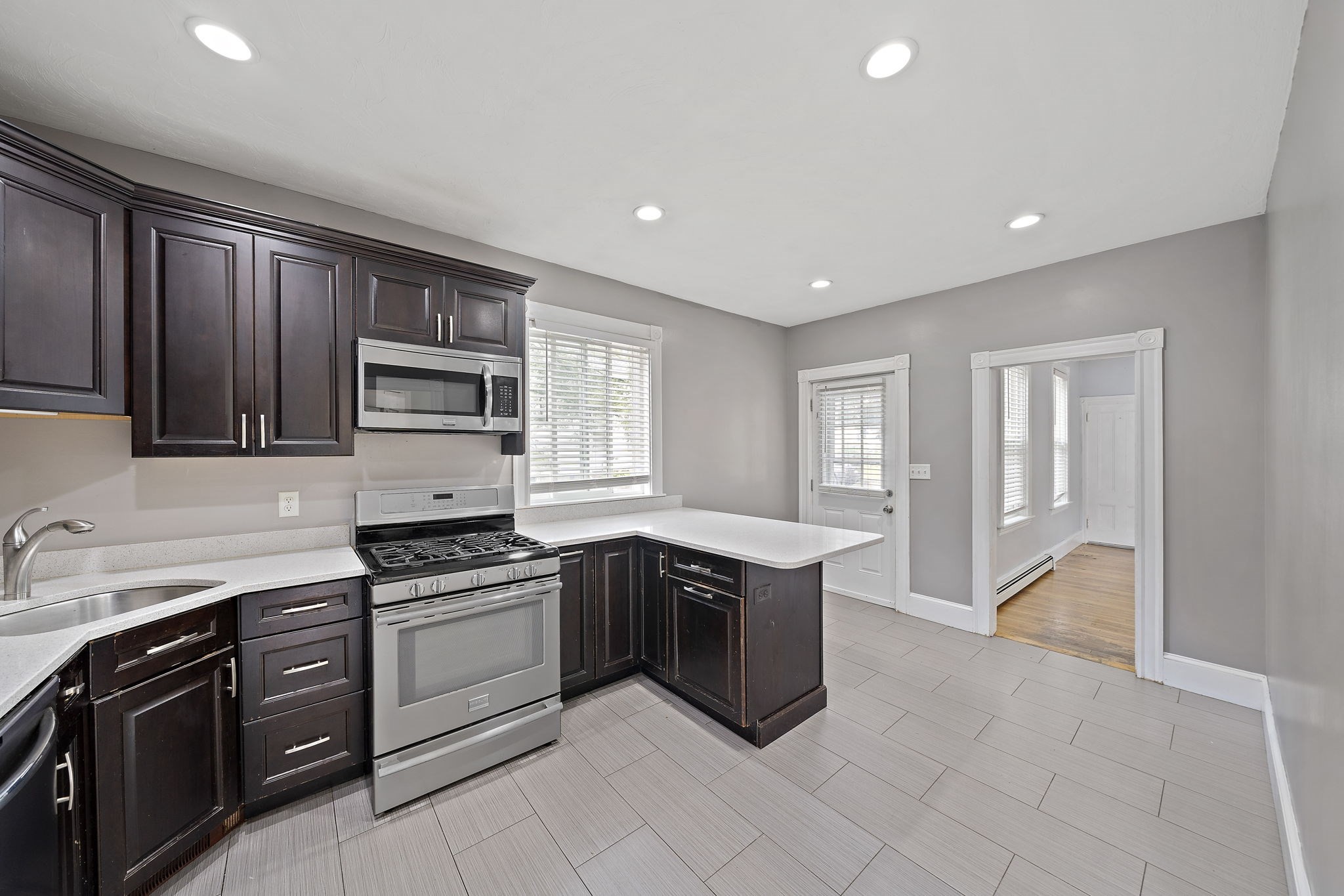 23 Reed Pl, Whitman, MA 02382 - Image 5