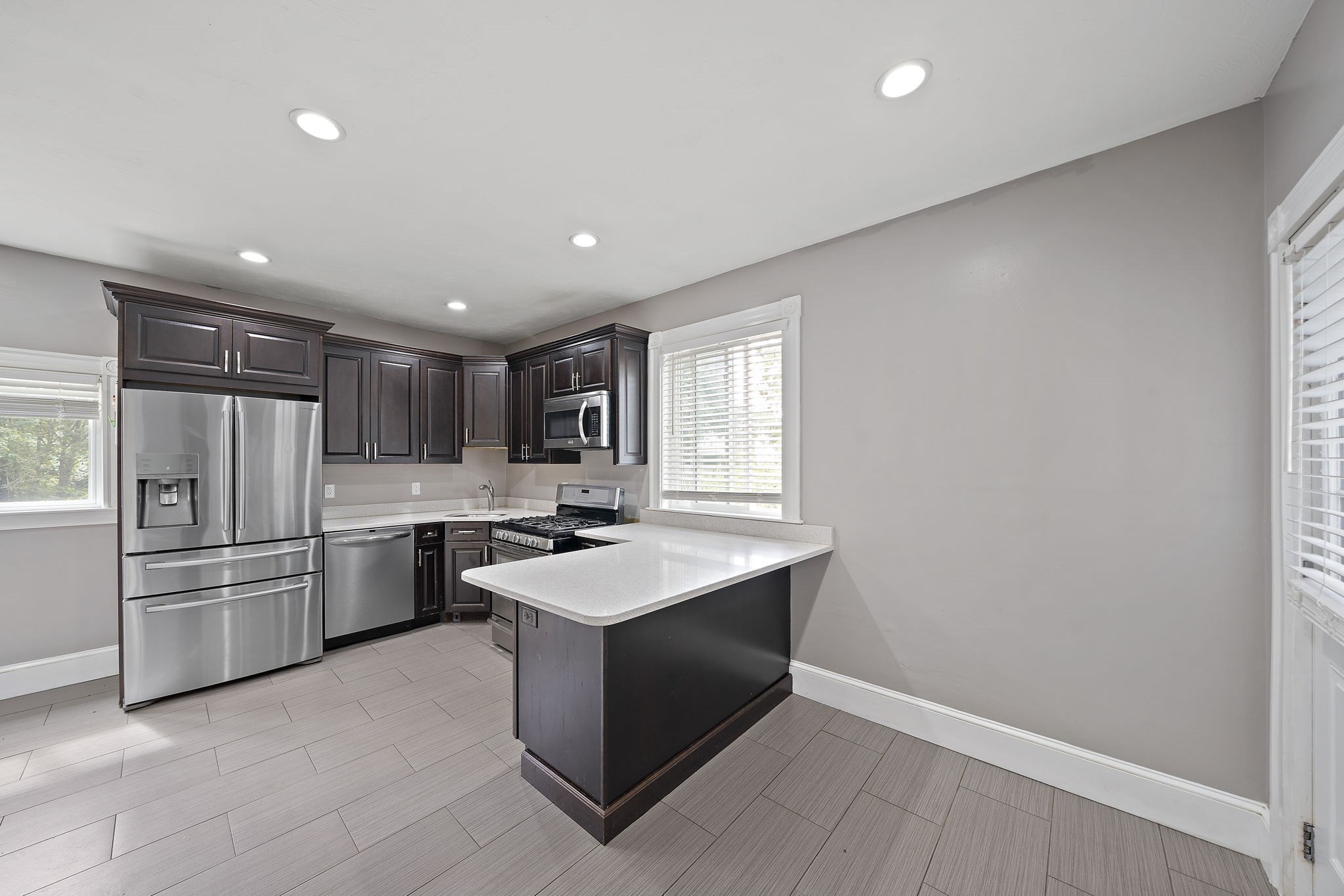 23 Reed Pl, Whitman, MA 02382 - Image 6