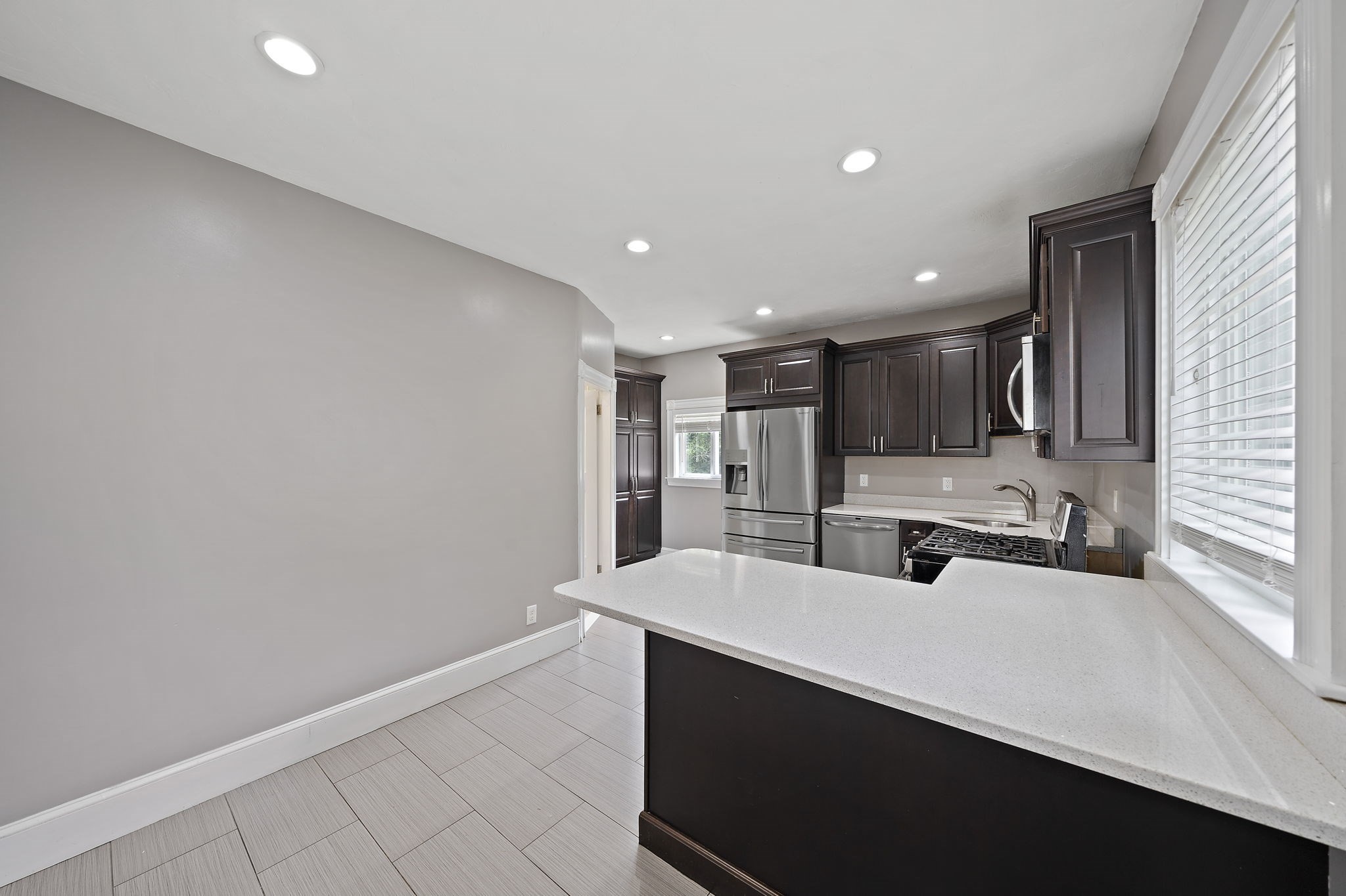 23 Reed Pl, Whitman, MA 02382 - Image 7