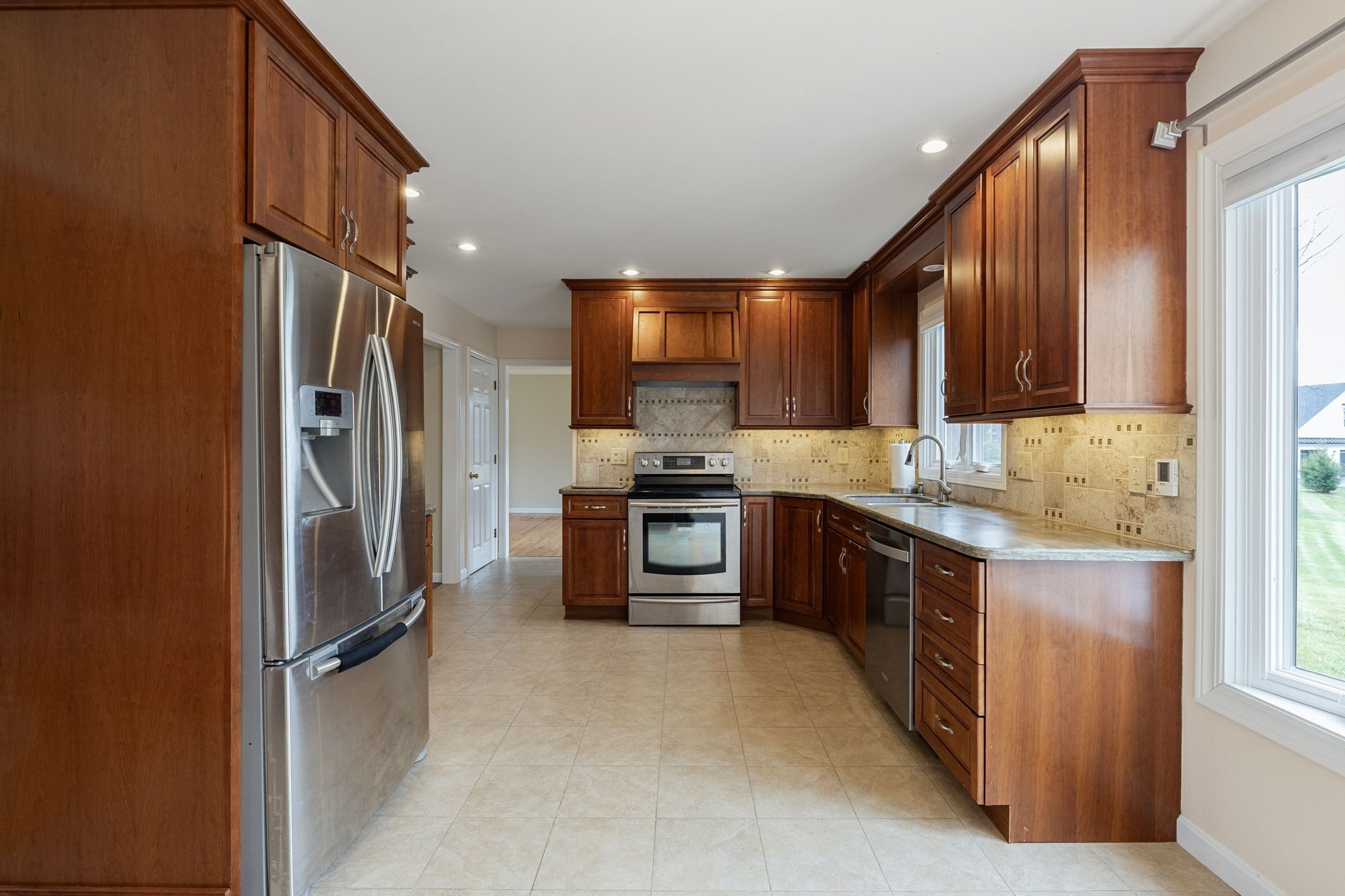 20 Bondsville Rd, Ludlow, MA 01056 - Image 3
