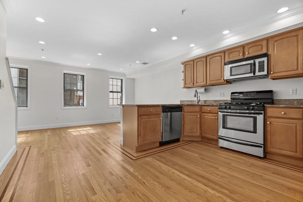 11 Wiget St Unit 11-4, North End, Boston, MA 02113 - Image 2