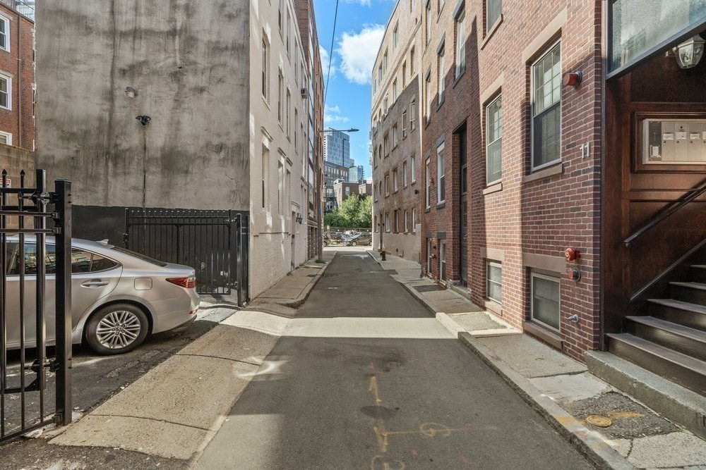 11 Wiget St Unit 11-4, North End, Boston, MA 02113 - Image 27