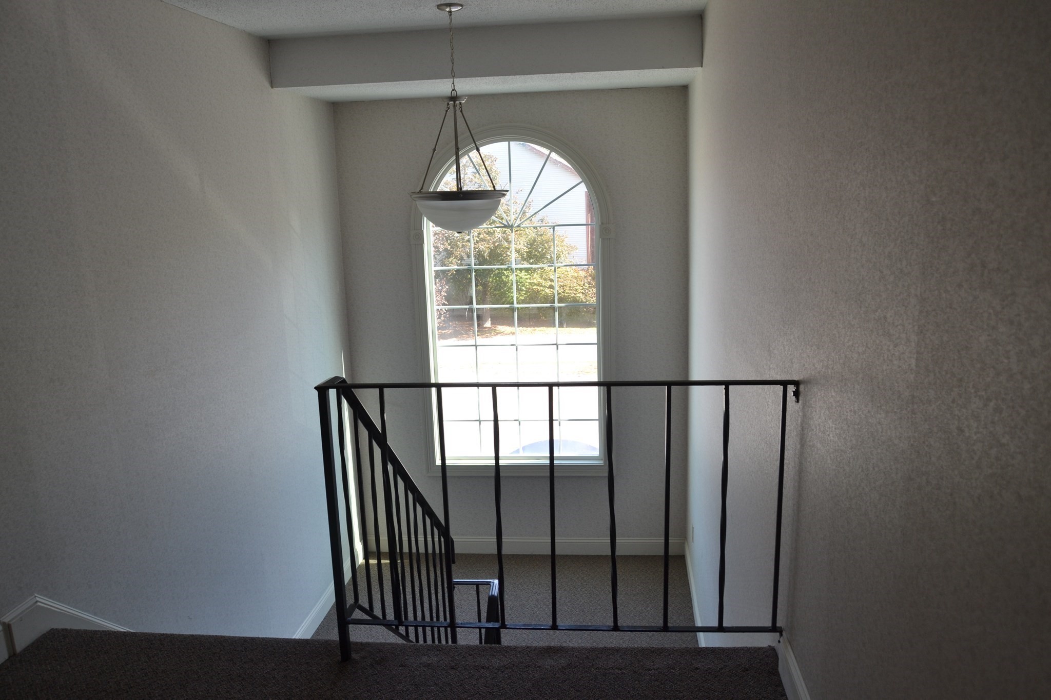 1820 Skyline Dr Unit 18, Lowell, MA 01854 - Image 14