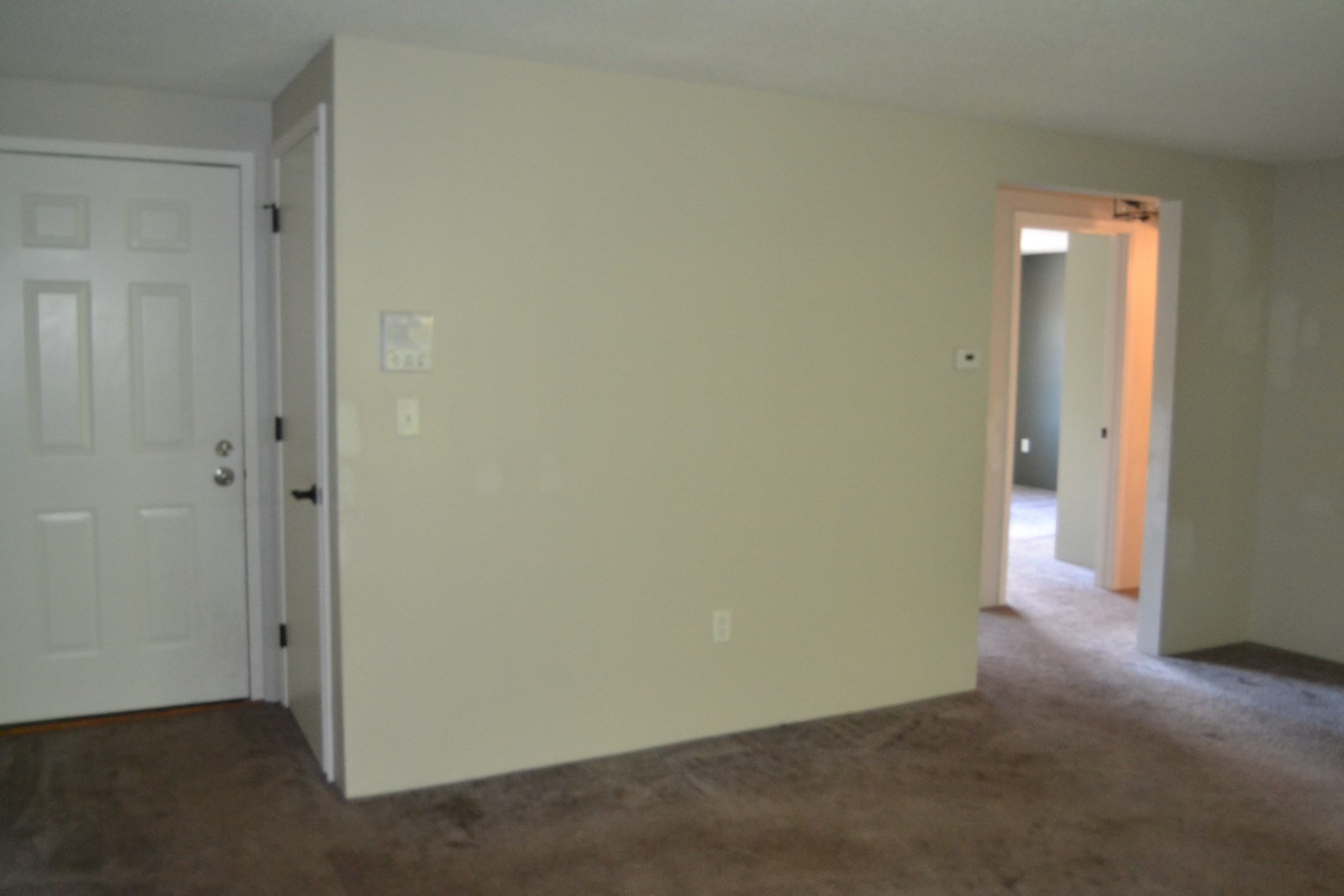 1820 Skyline Dr Unit 18, Lowell, MA 01854 - Image 7