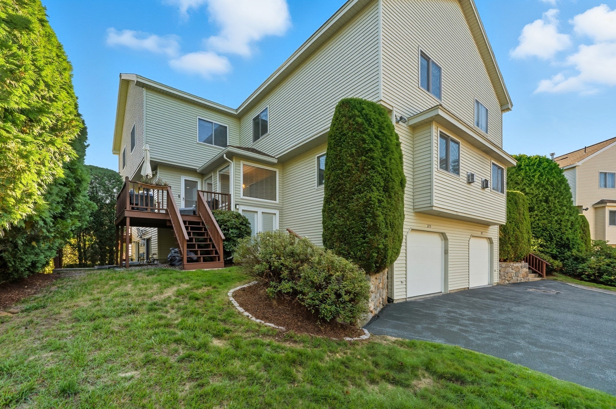 379 Captain Eames Cir Unit 379, Ashland, MA 01721