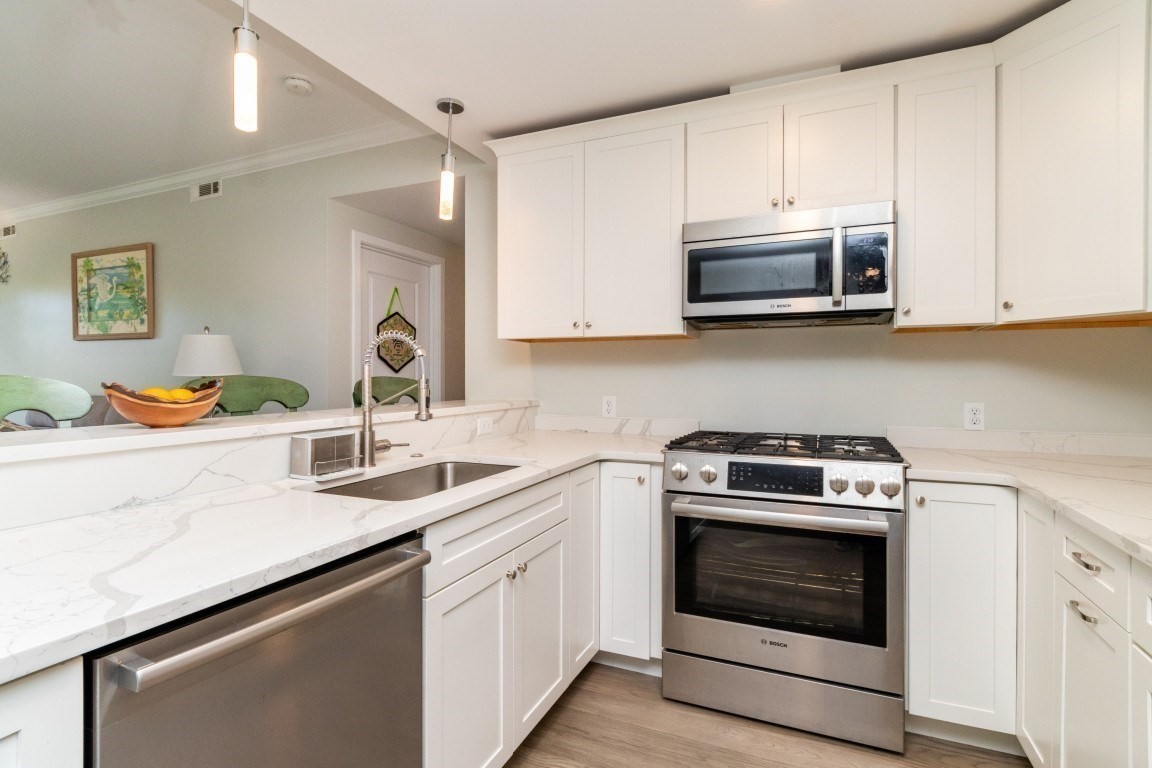 131 Eliot Unit 305, Milton, MA 02186 - Image 8