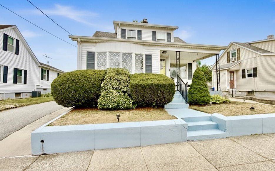 123 Ferris St, Pawtucket, RI 02861