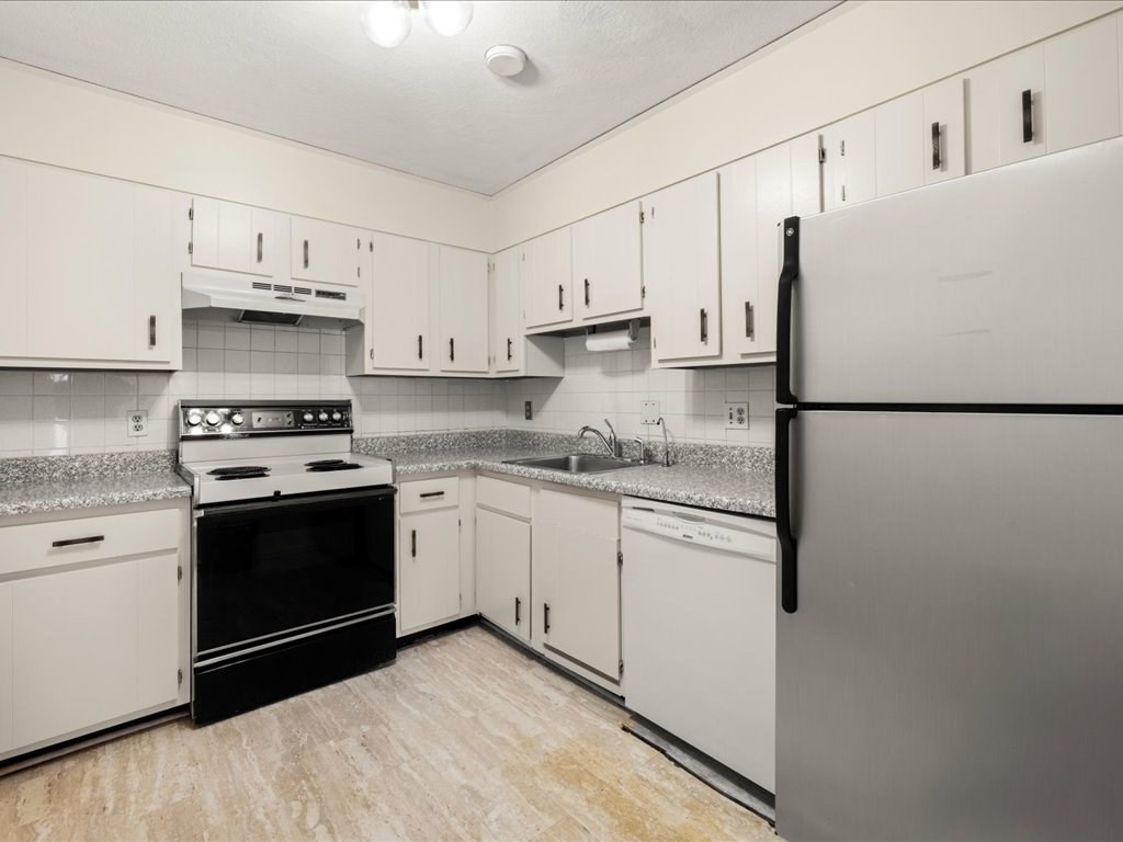 611 Watertown St Unit 14, Newton, MA 02460 - Image 5