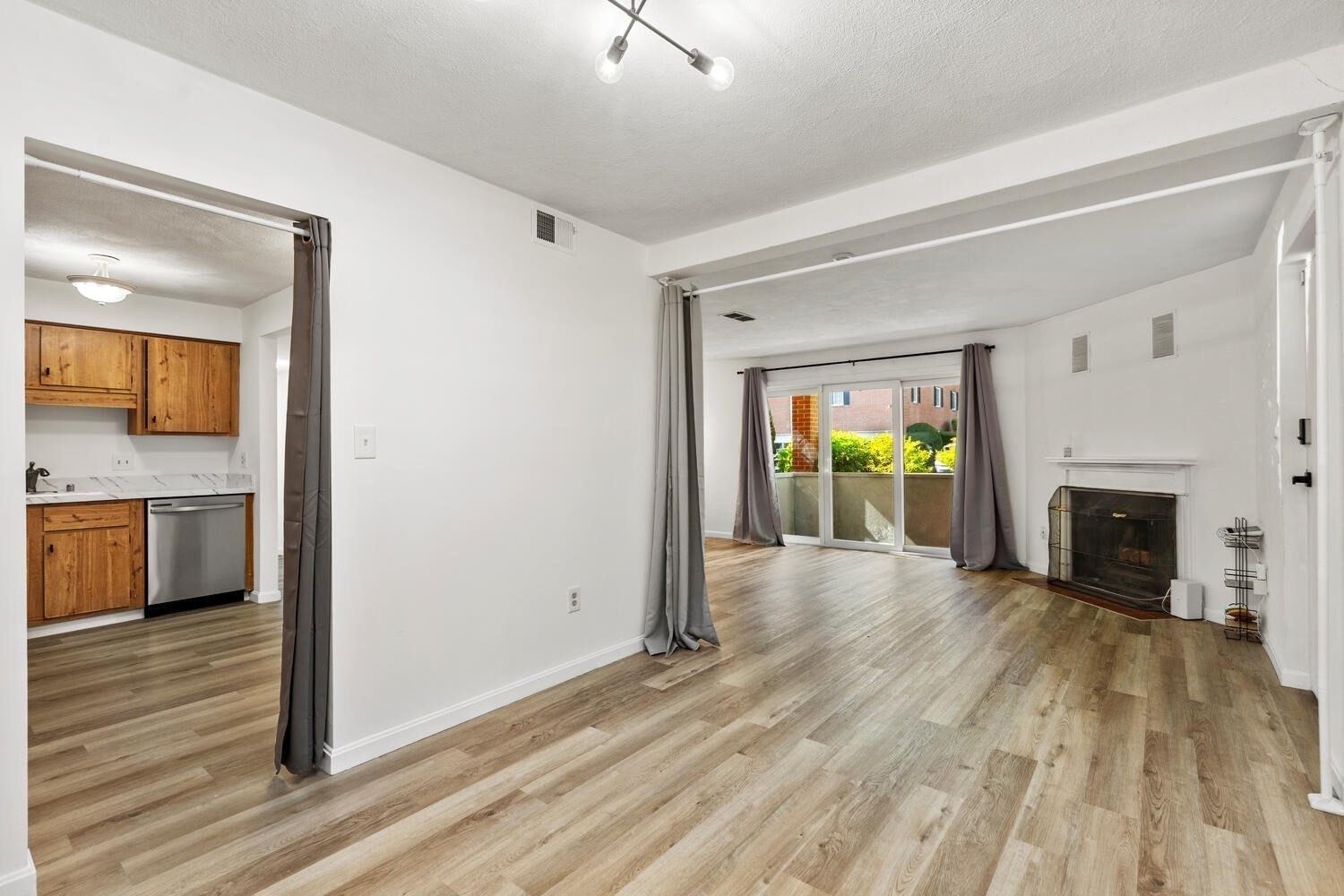 5 April Unit 12, Lexington, MA 02421 - Image 14