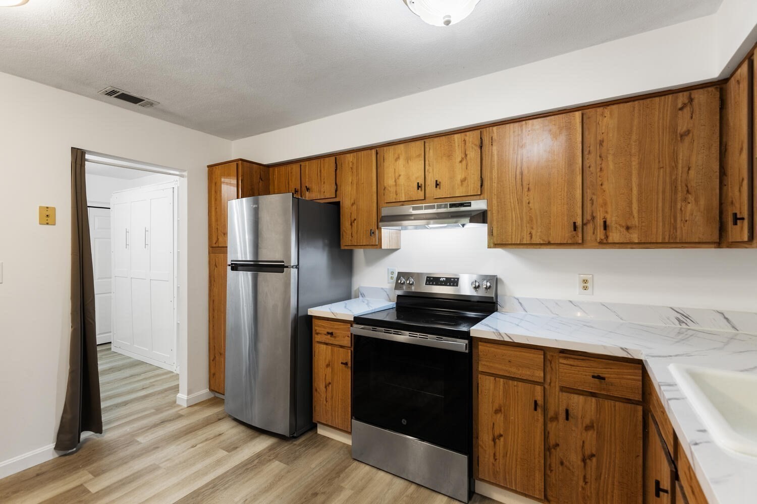 5 April Unit 12, Lexington, MA 02421 - Image 17