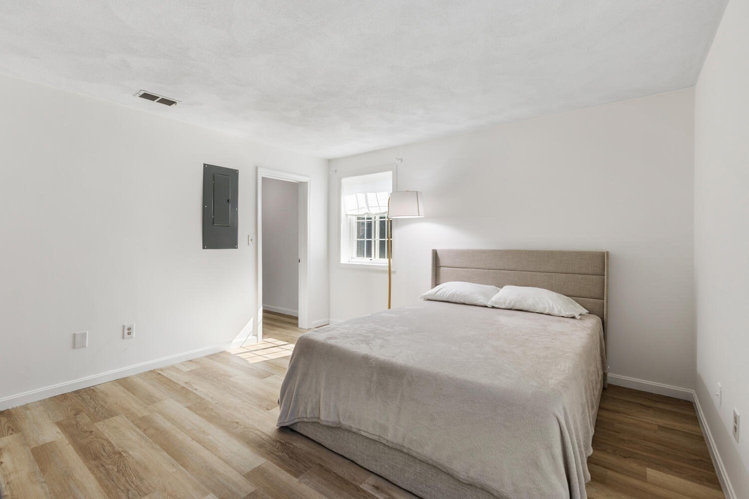 5 April Unit 12, Lexington, MA 02421 - Image 23