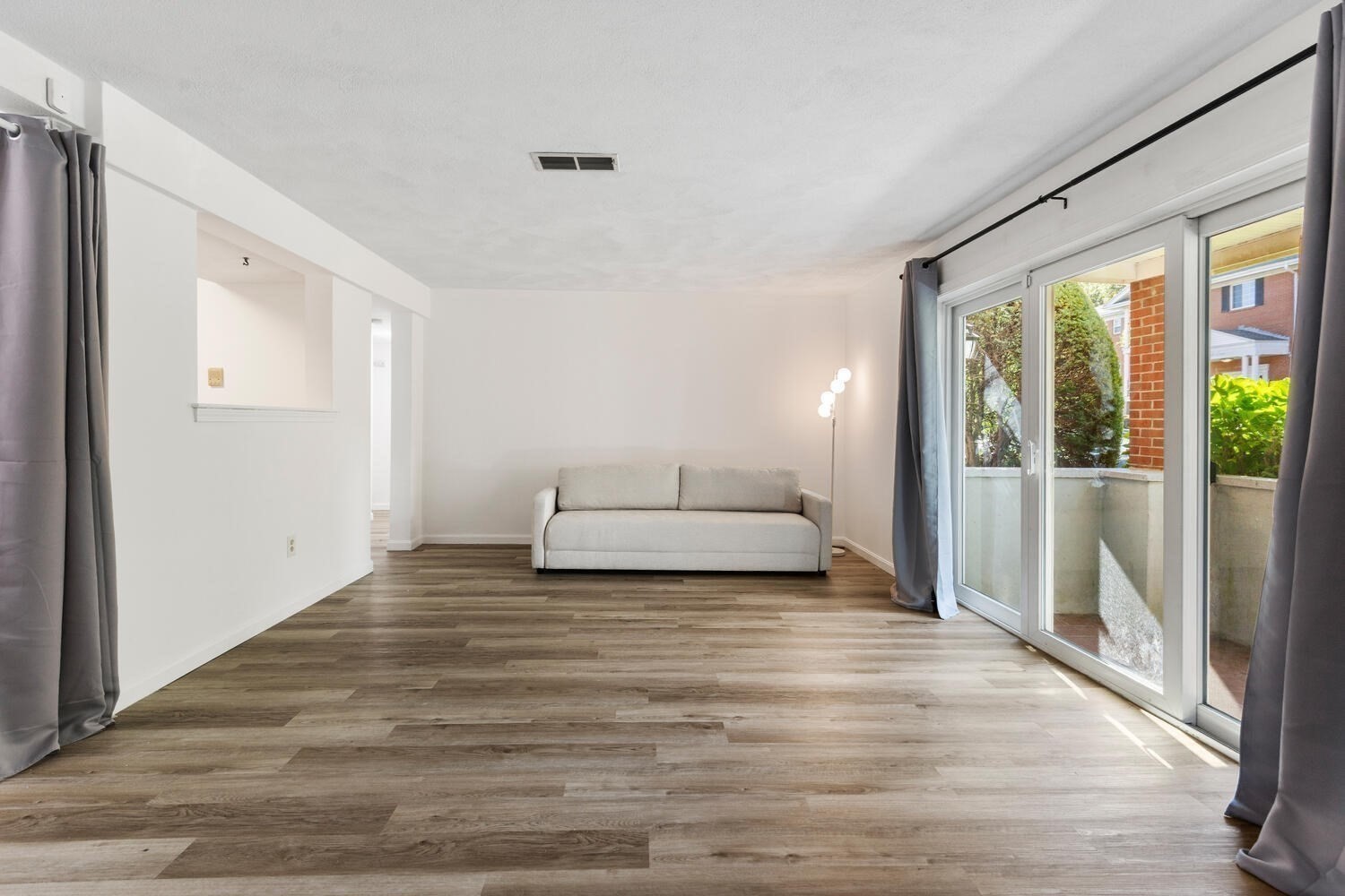 5 April Unit 12, Lexington, MA 02421 - Image 4