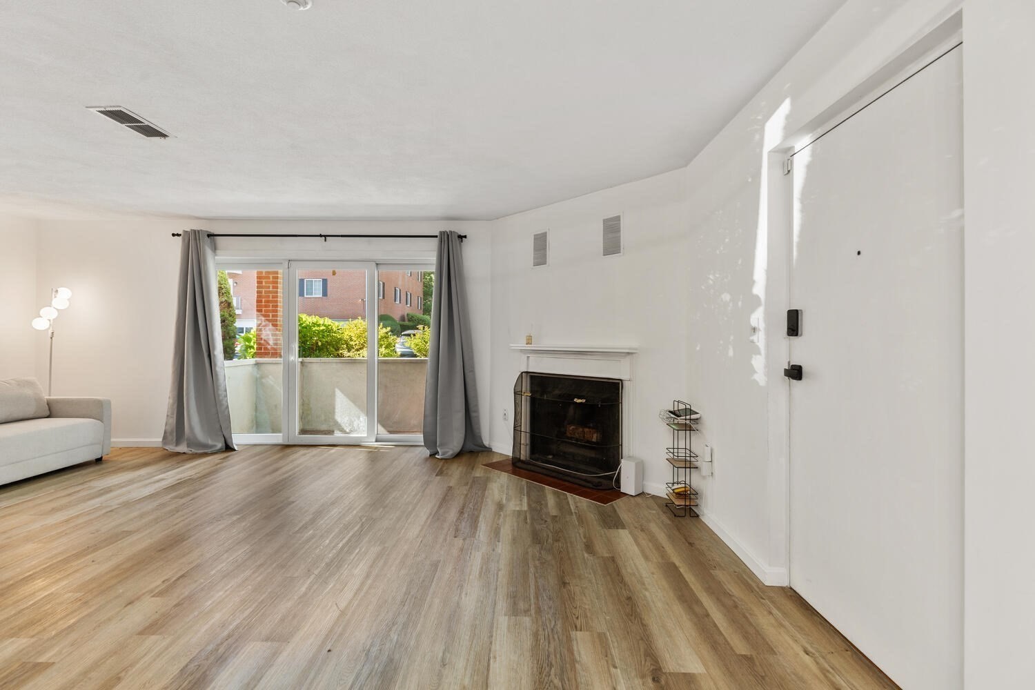 5 April Unit 12, Lexington, MA 02421 - Image 7